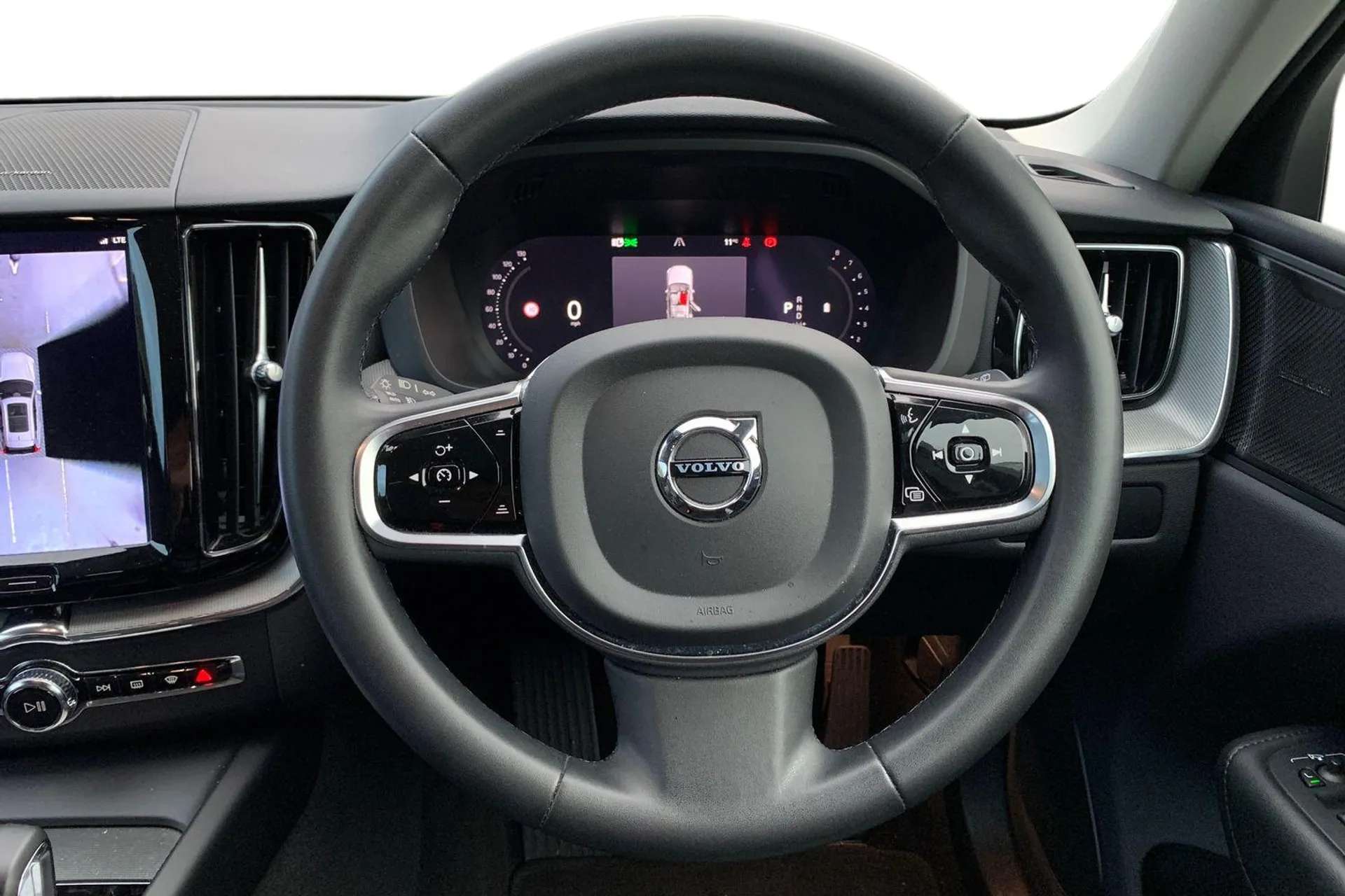 2023 VOLVO XC60 2023 VOLVO XC60