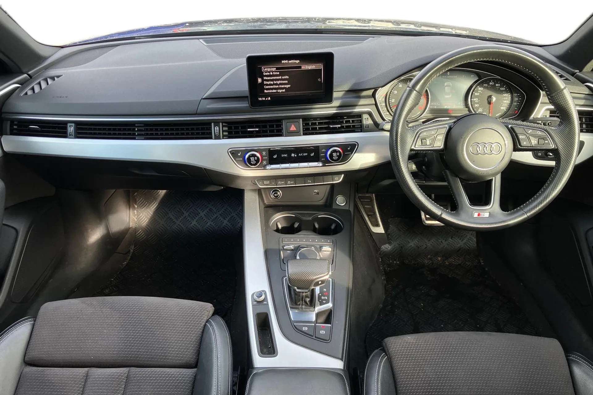 2018 AUDI A4 2018 AUDI A4