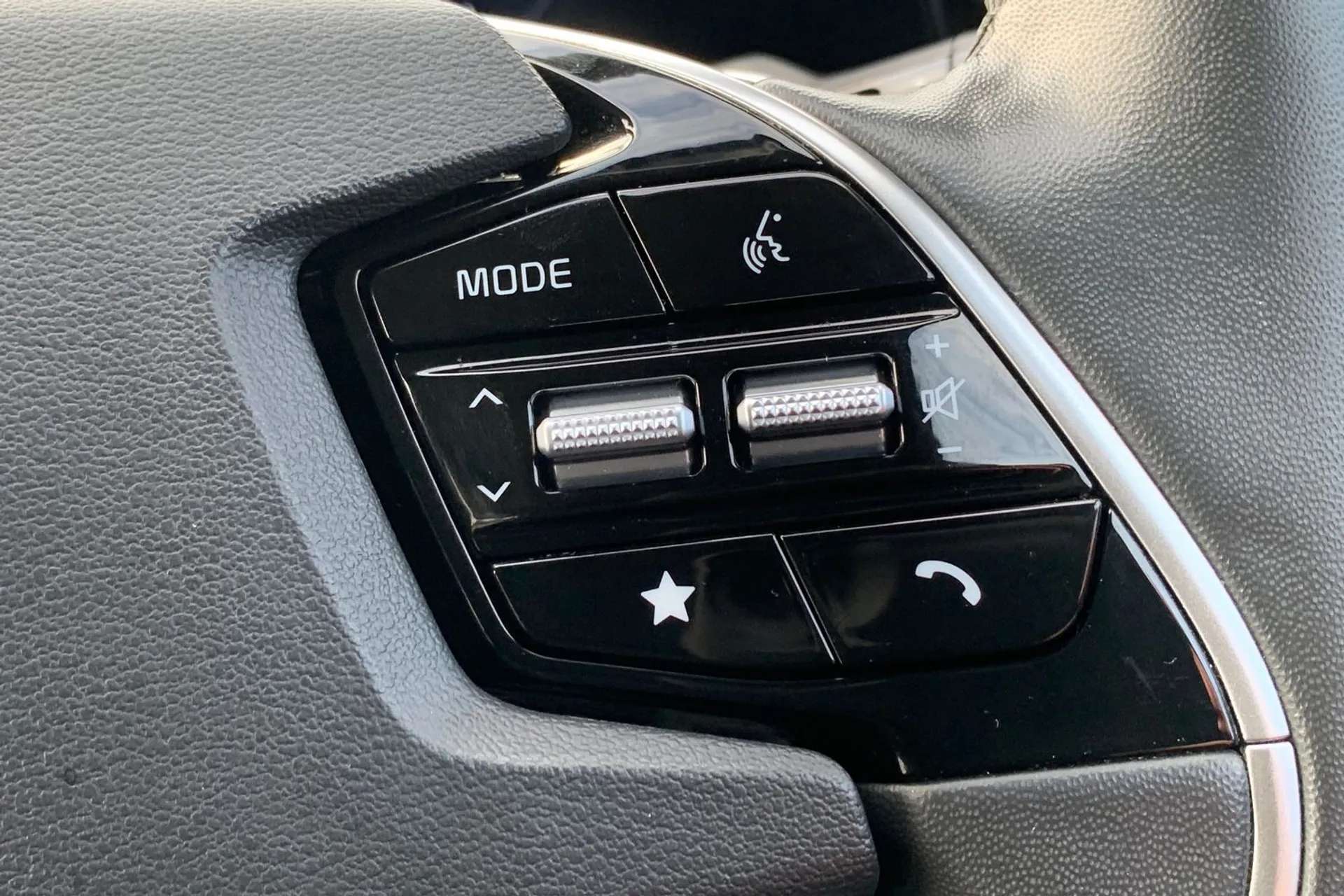 2024 KIA NIRO 2024 KIA NIRO