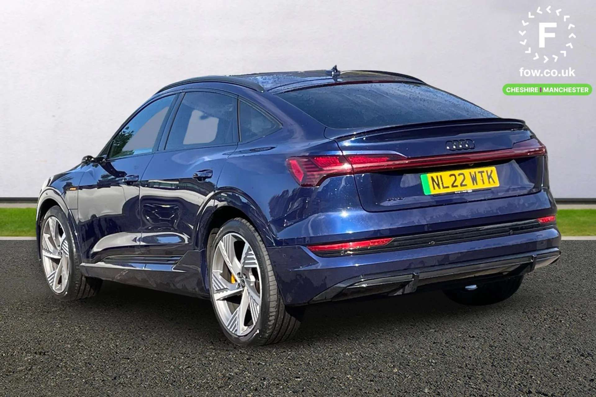 2022 AUDI E-TRON 2022 AUDI E-TRON