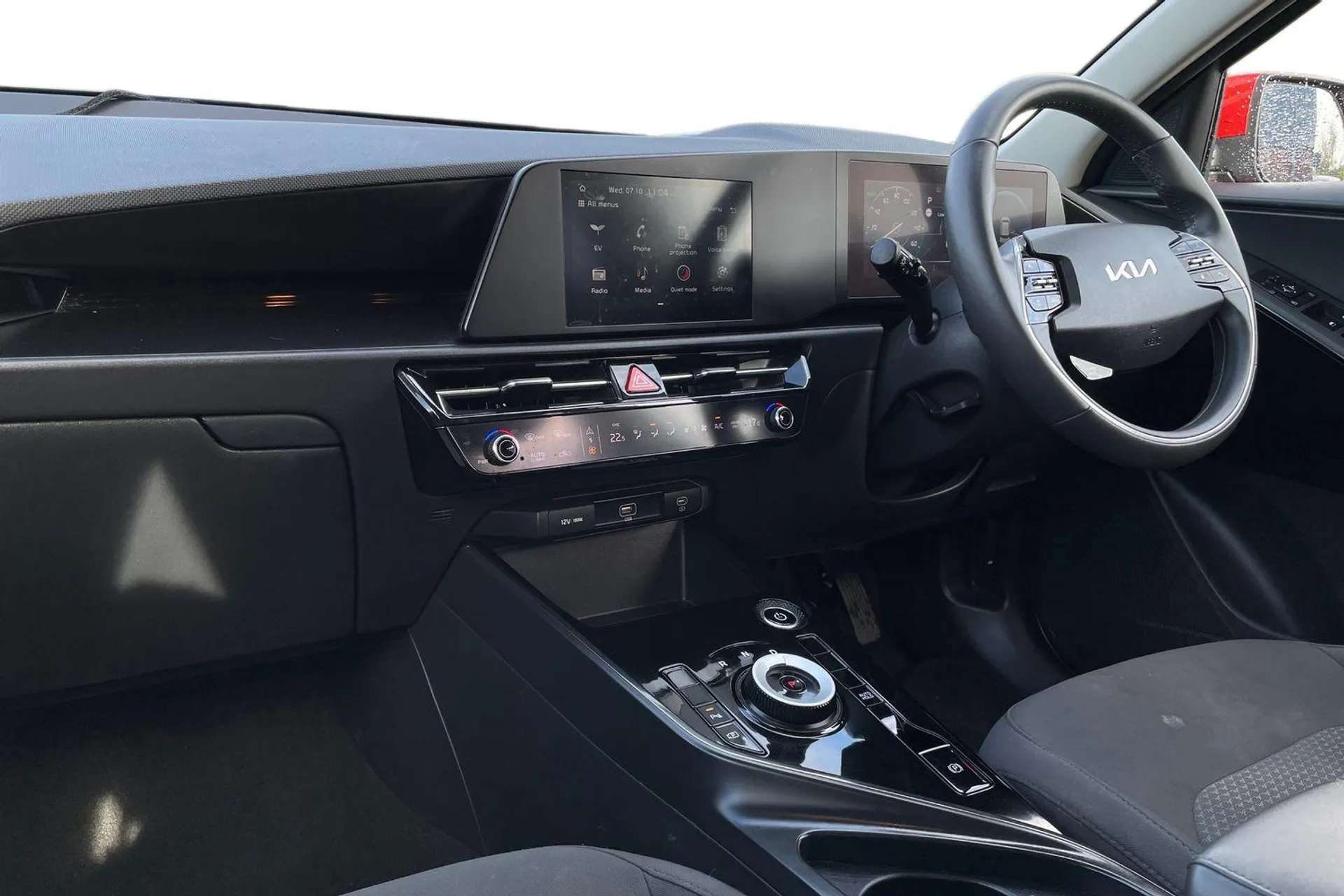 2023 KIA NIRO 2023 KIA NIRO