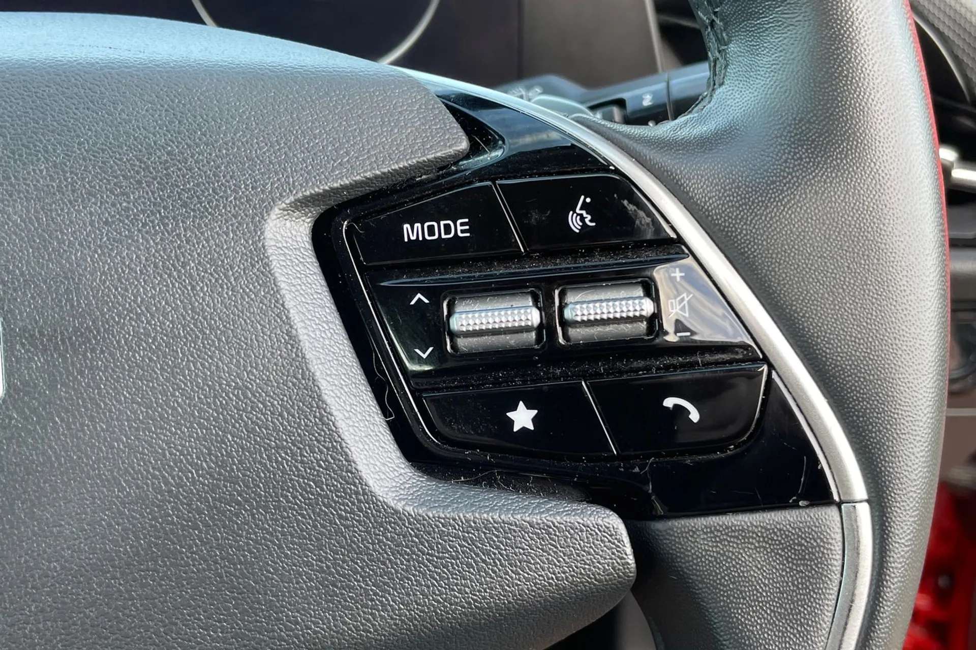 2023 KIA NIRO 2023 KIA NIRO
