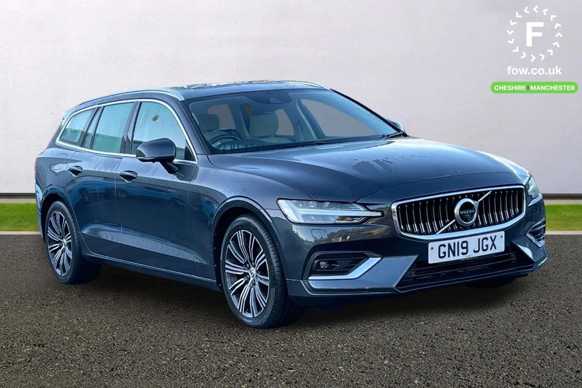 2019 VOLVO V60 2019 VOLVO V60