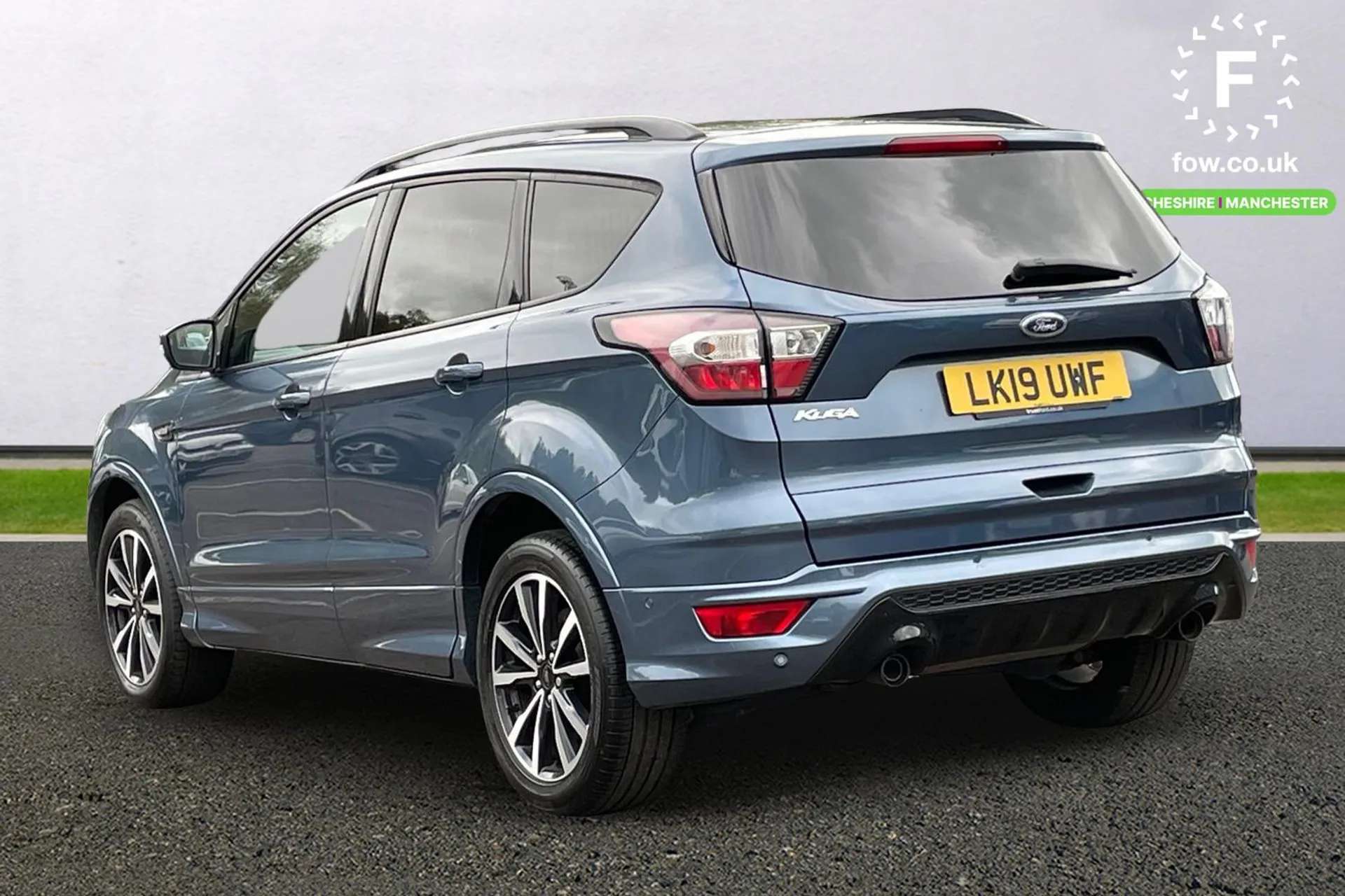 A 2019 FORD KUGA 2.0 TDCi ST-Line 5dr 2WD [Body styling kit, Quickclear heated windscreen, A 2019 FORD KUGA 2.0 TDCi ST-Line 5dr 2WD [Body styling kit, Quickclear heated windscreen,