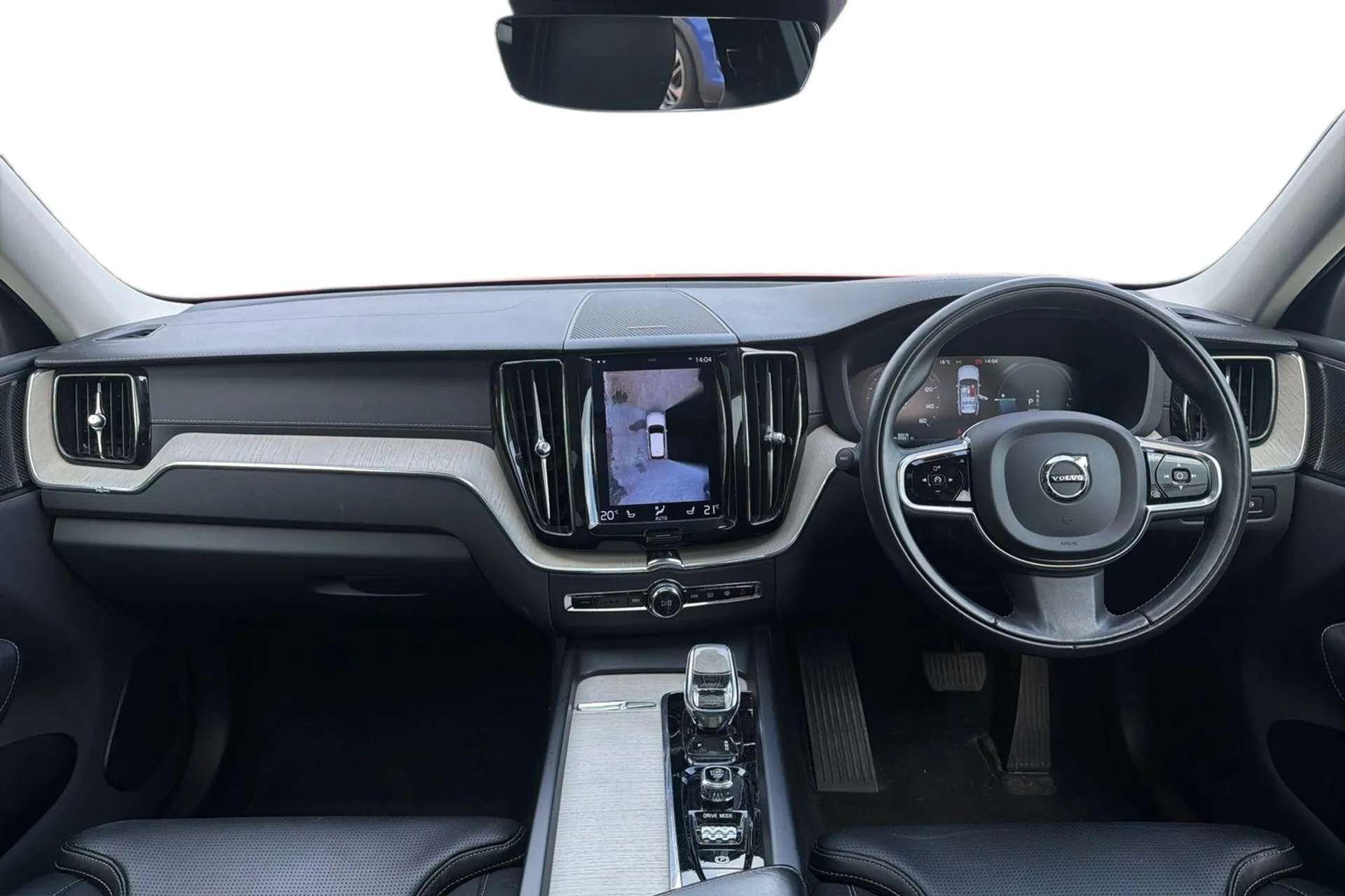 A 2021 VOLVO XC60 2.0 T8 Recharge PHEV Inscription Pro 5dr AWD Auto [22" Alloys, Driver Assist, Climate Pack, Lounge Pack, Versatility Pack, Head Up Display, Navigation A 2021 VOLVO XC60 2.0 T8 Recharge PHEV Inscription Pro 5dr AWD Auto [22" Alloys, Driver Assist, Climate Pack, Lounge Pack, Versatility Pack, Head Up Display, Navigation
