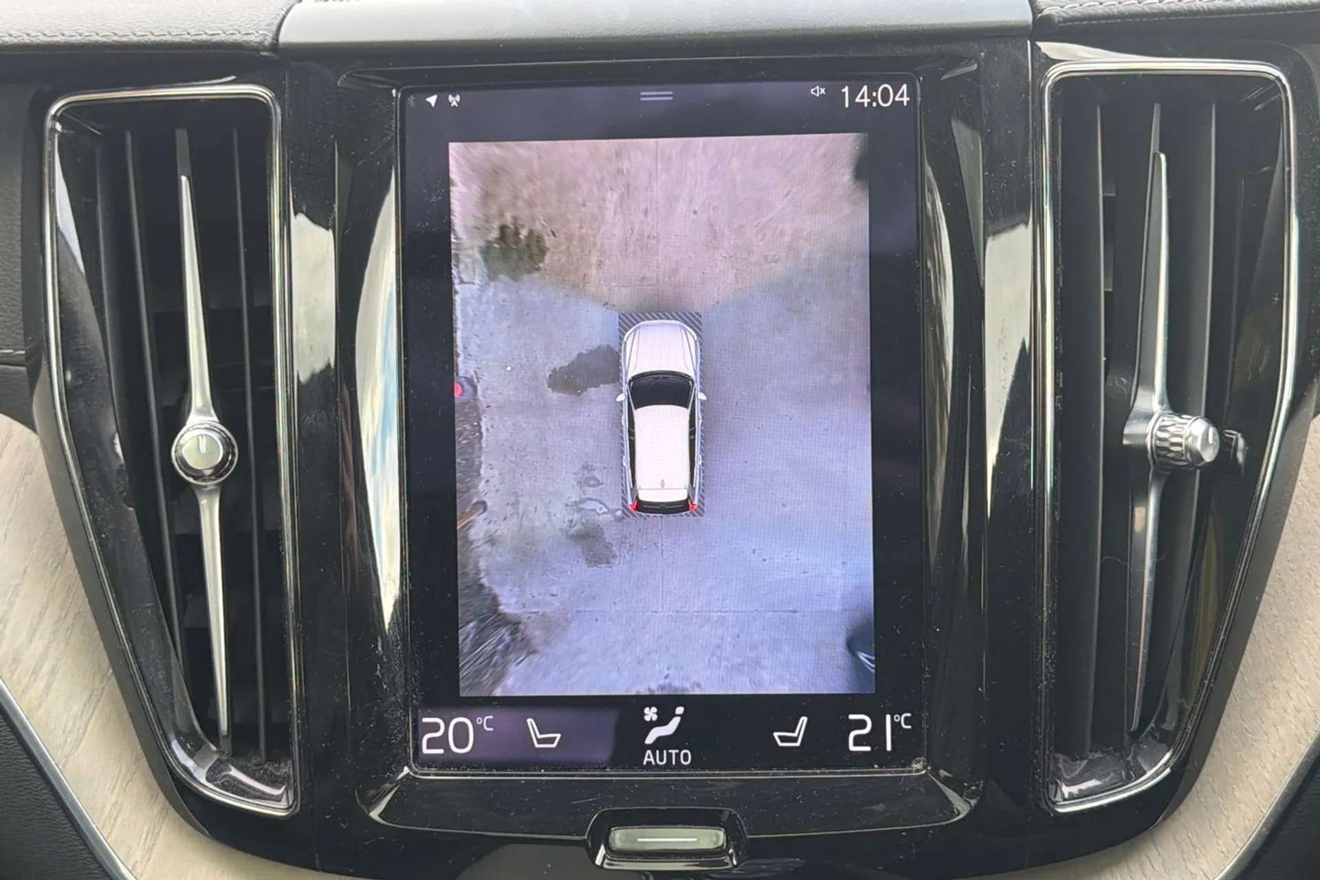 2021 VOLVO XC60 2021 VOLVO XC60