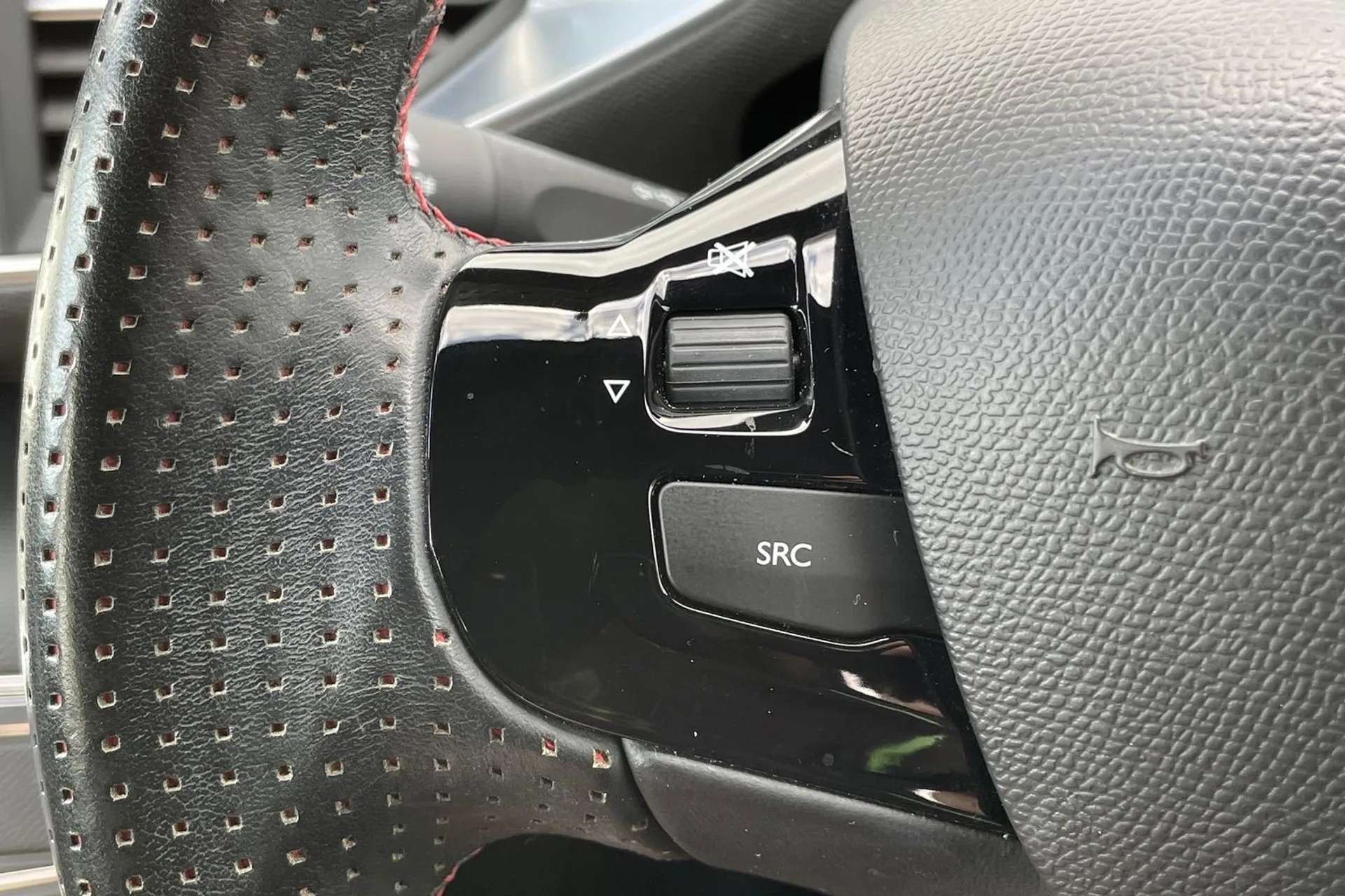 2018 PEUGEOT 308 2018 PEUGEOT 308