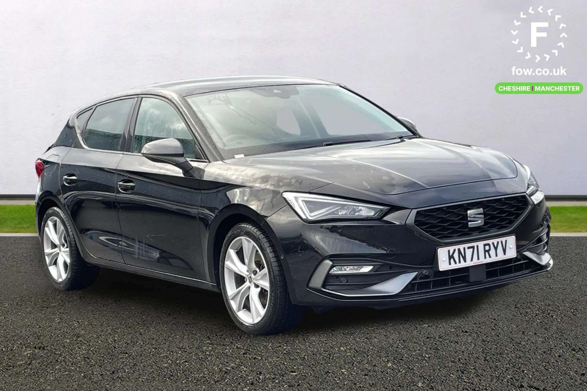 A 0 SEAT LEON 1.0 TSI EVO FR 5dr [Park assist (inc front/rear parking sensors), Wireless phone charging, Front assist with forward collision warning braking reactio A 0 SEAT LEON 1.0 TSI EVO FR 5dr [Park assist (inc front/rear parking sensors), Wireless phone charging, Front assist with forward collision warning braking reactio