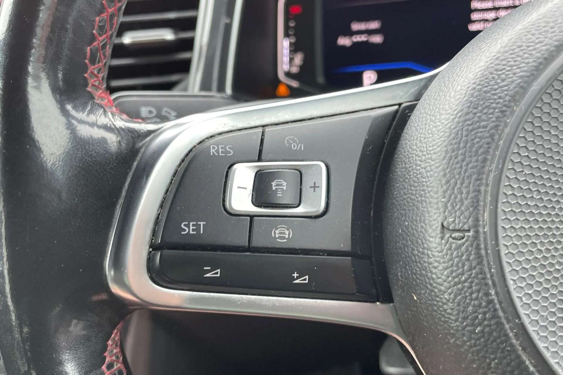 2019 VOLKSWAGEN T-ROC 2019 VOLKSWAGEN T-ROC