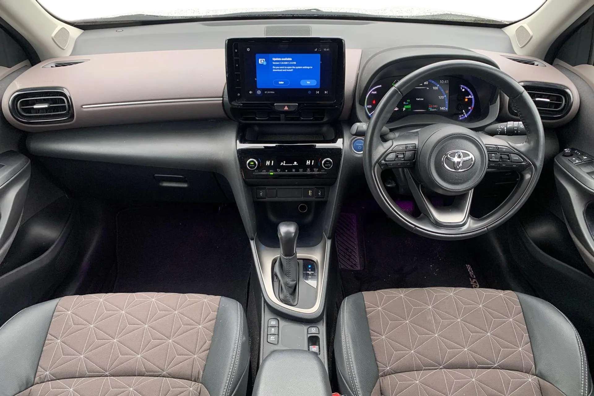 2022 TOYOTA YARIS CROSS 2022 TOYOTA YARIS CROSS