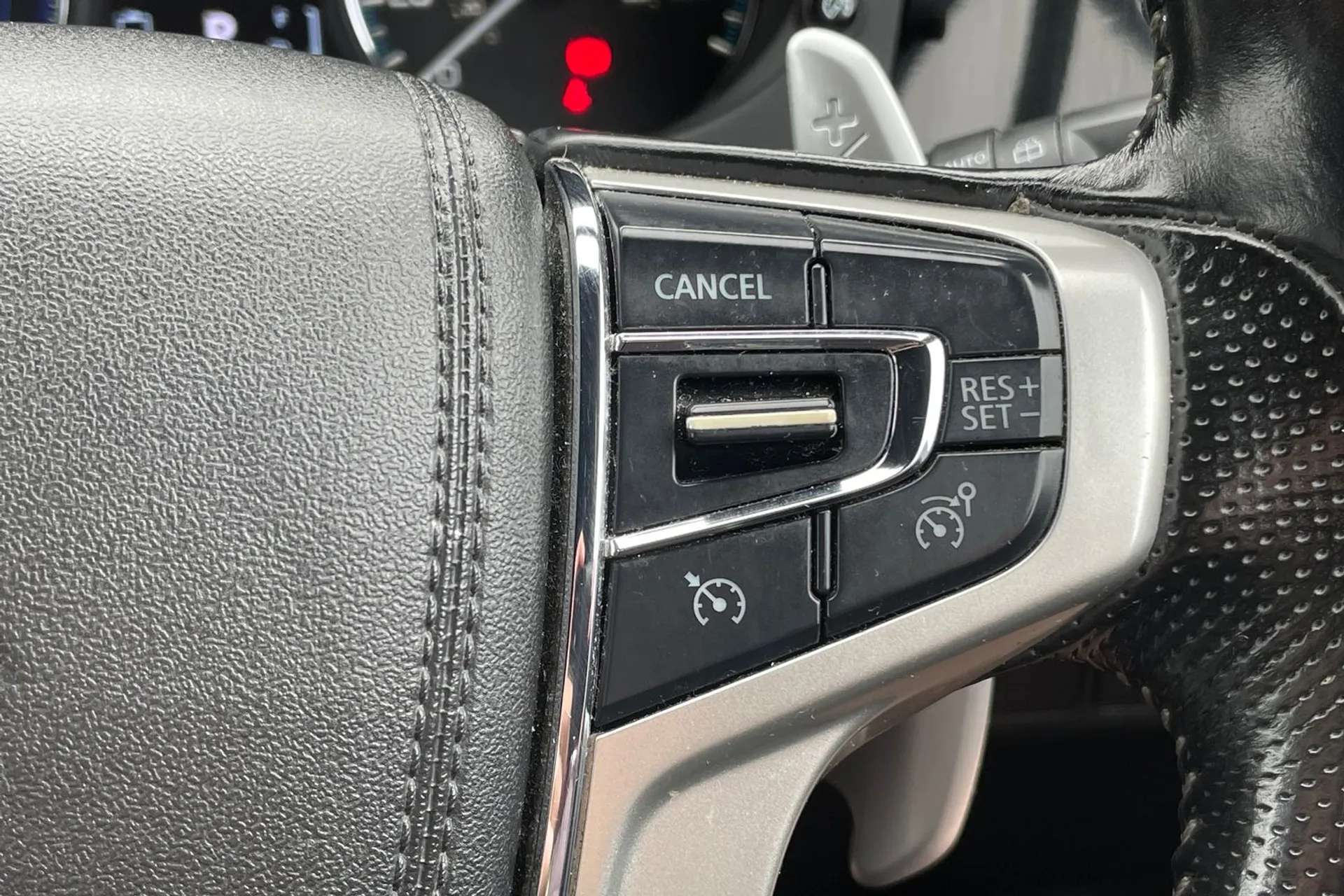 2020 MITSUBISHI OUTLANDER 2020 MITSUBISHI OUTLANDER