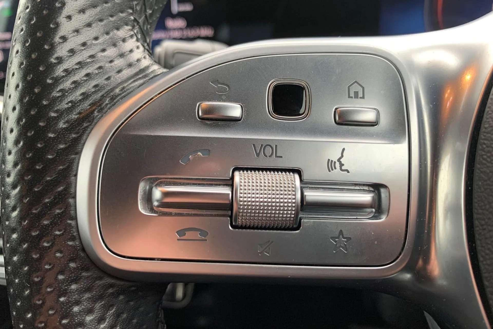 2021 MERCEDES-BENZ GLA 2021 MERCEDES-BENZ GLA