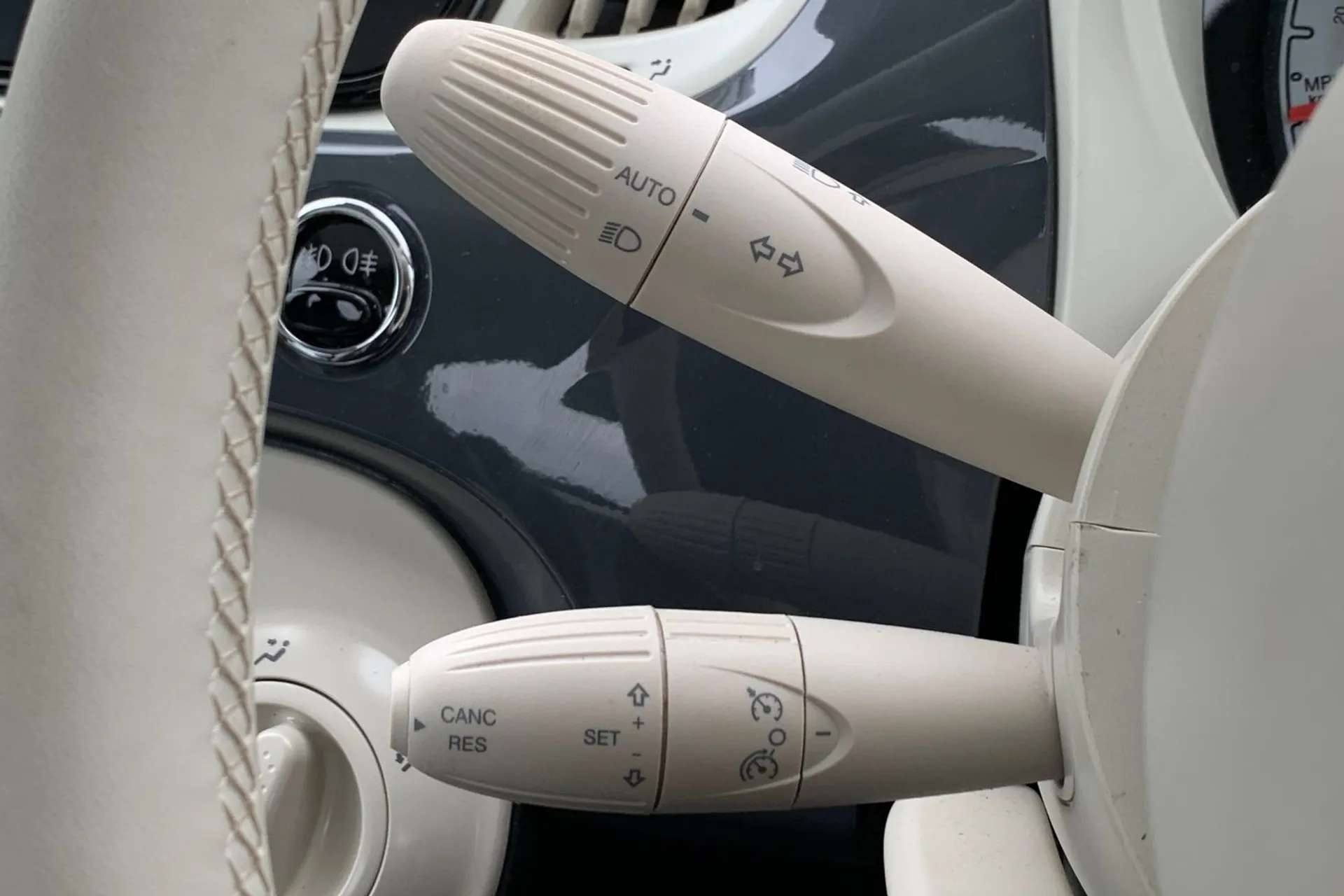 2022 FIAT 500 2022 FIAT 500
