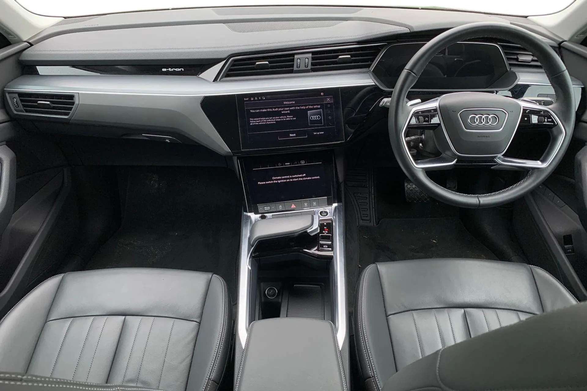 2024 AUDI Q8 2024 AUDI Q8