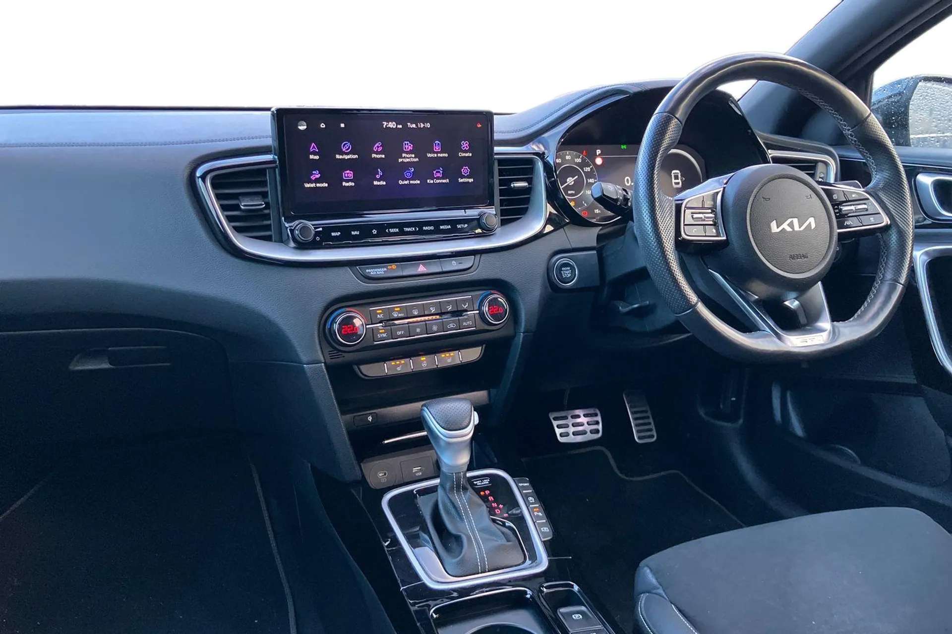 A 2024 KIA PRO CEED 1.5T GDi ISG GT-Line S 5dr DCT [Forward Collision-Avoidance Assist (FCA) - City/Pedestrian/Cyclist, Smart cruise control with stop and go functionalit A 2024 KIA PRO CEED 1.5T GDi ISG GT-Line S 5dr DCT [Forward Collision-Avoidance Assist (FCA) - City/Pedestrian/Cyclist, Smart cruise control with stop and go functionalit
