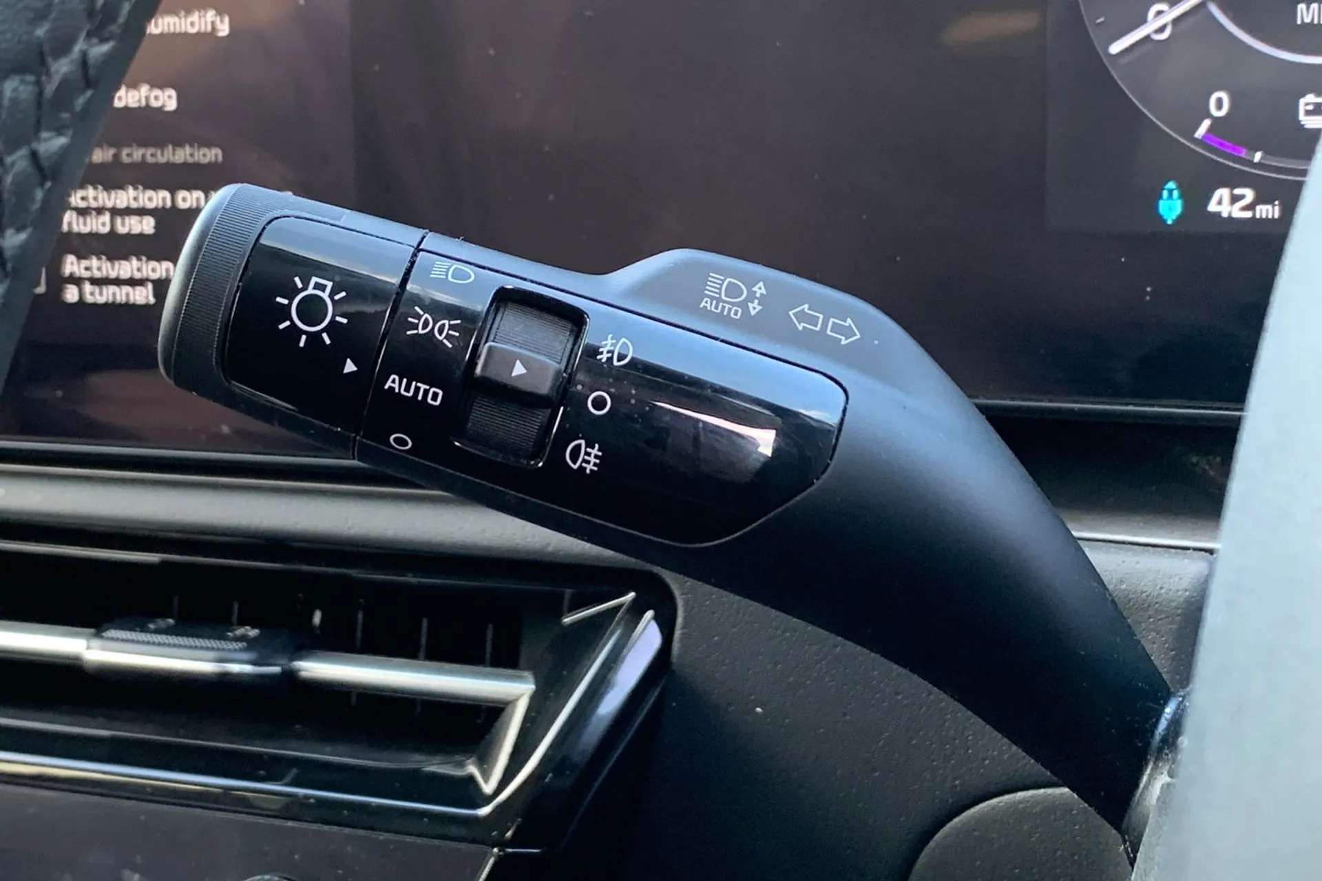 2024 KIA NIRO 2024 KIA NIRO