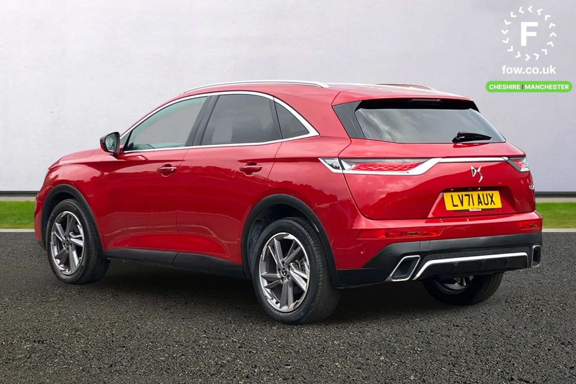 A 2021 DS DS 7 CROSSBACK 2.0 BlueHDi Prestige 5dr EAT8 [ Electric comfort pack , Advanced technology pack , Wireless charging for smartphone , Rear parking sensor , Heated fro A 2021 DS DS 7 CROSSBACK 2.0 BlueHDi Prestige 5dr EAT8 [ Electric comfort pack , Advanced technology pack , Wireless charging for smartphone , Rear parking sensor , Heated fro