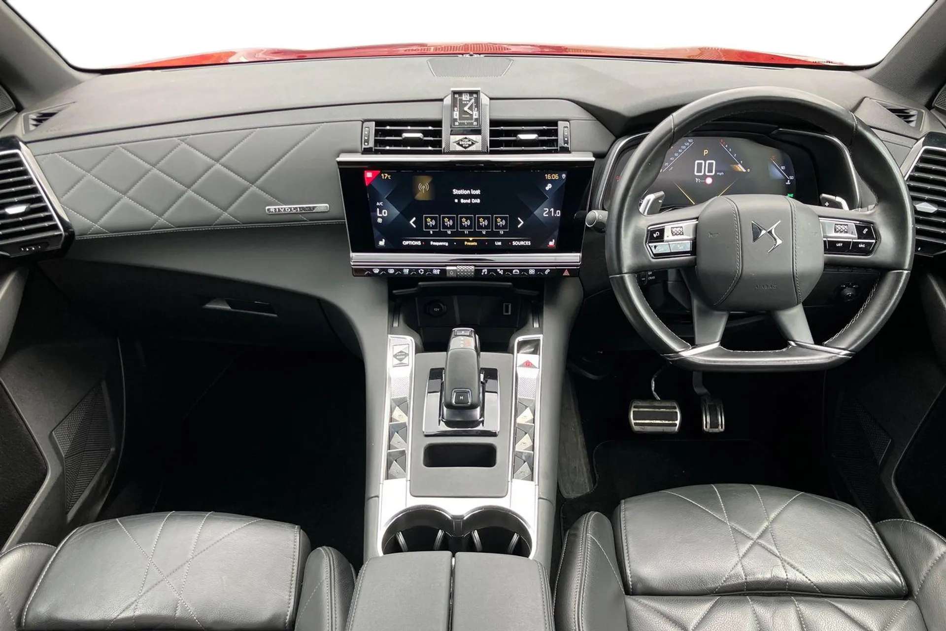 A 2021 DS DS 7 CROSSBACK 2.0 BlueHDi Prestige 5dr EAT8 [ Electric comfort pack , Advanced technology pack , Wireless charging for smartphone , Rear parking sensor , Heated fro A 2021 DS DS 7 CROSSBACK 2.0 BlueHDi Prestige 5dr EAT8 [ Electric comfort pack , Advanced technology pack , Wireless charging for smartphone , Rear parking sensor , Heated fro