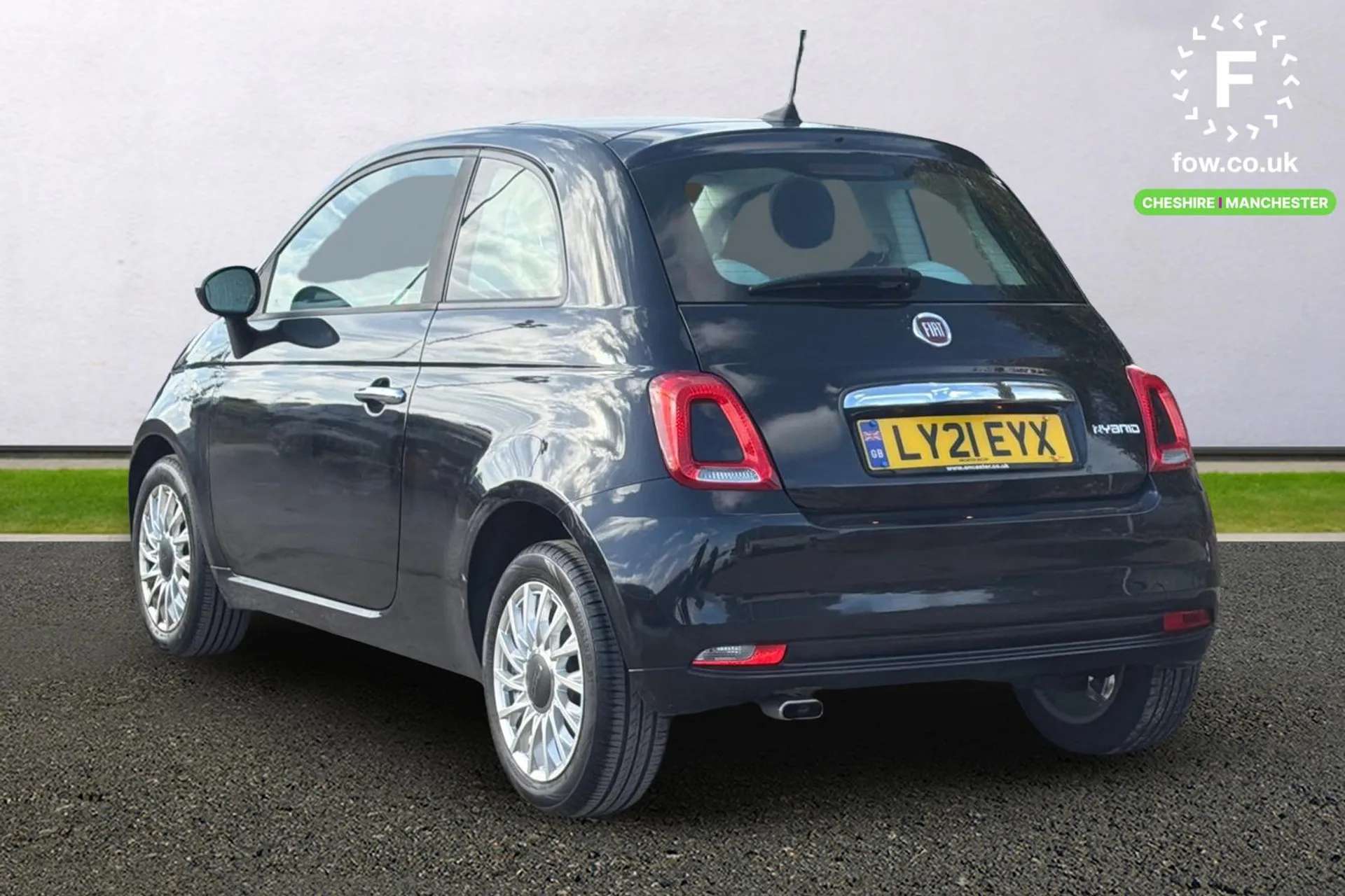 2021 FIAT 500 2021 FIAT 500
