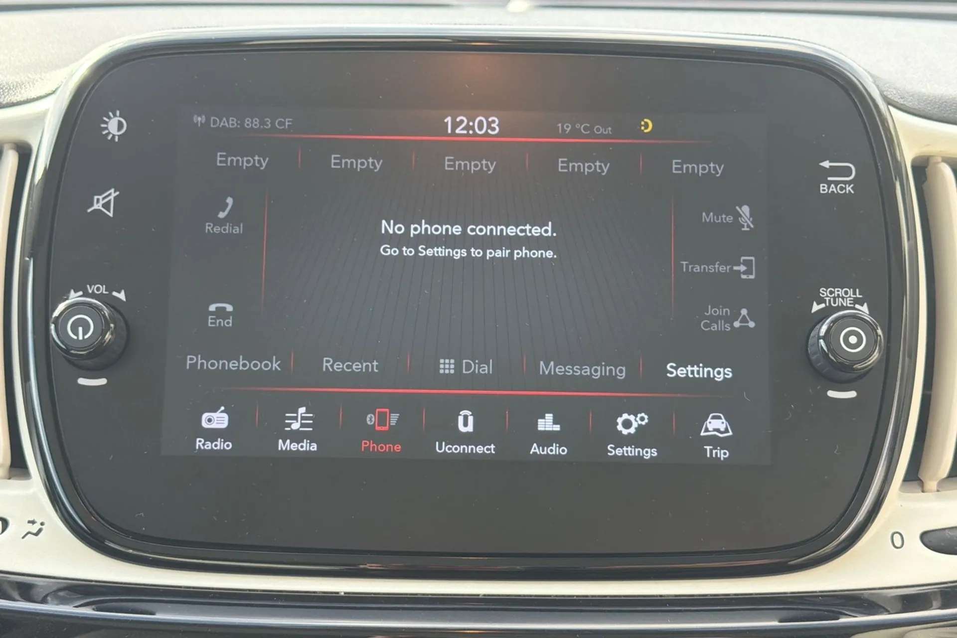 2021 FIAT 500 2021 FIAT 500