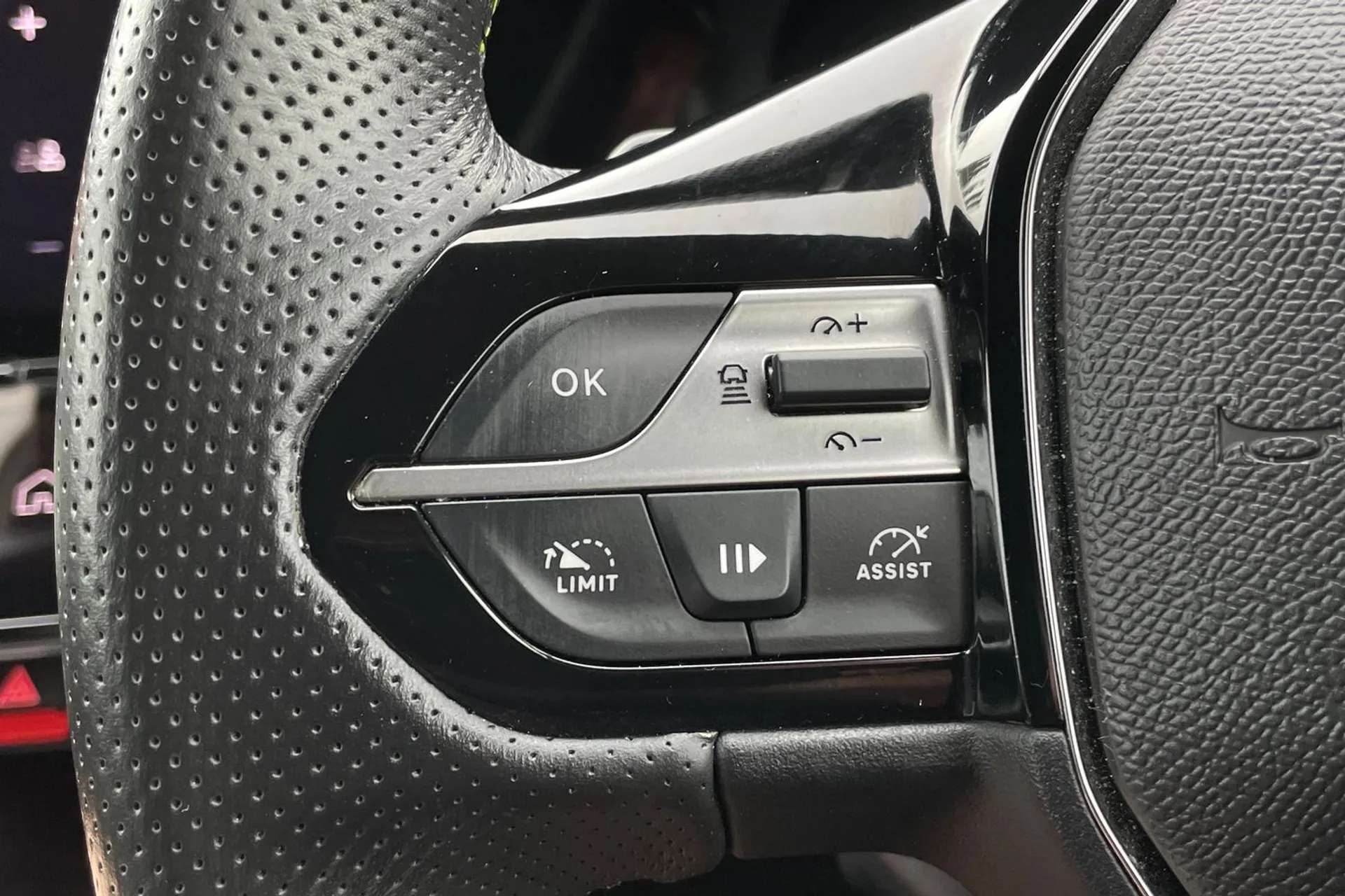 2022 PEUGEOT 308 2022 PEUGEOT 308