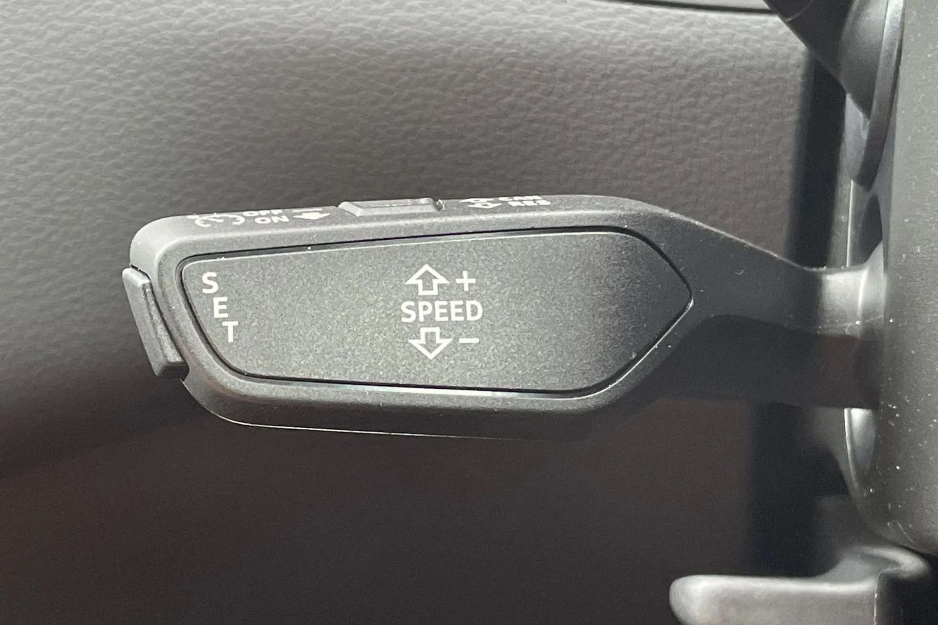 2022 AUDI A6 2022 AUDI A6