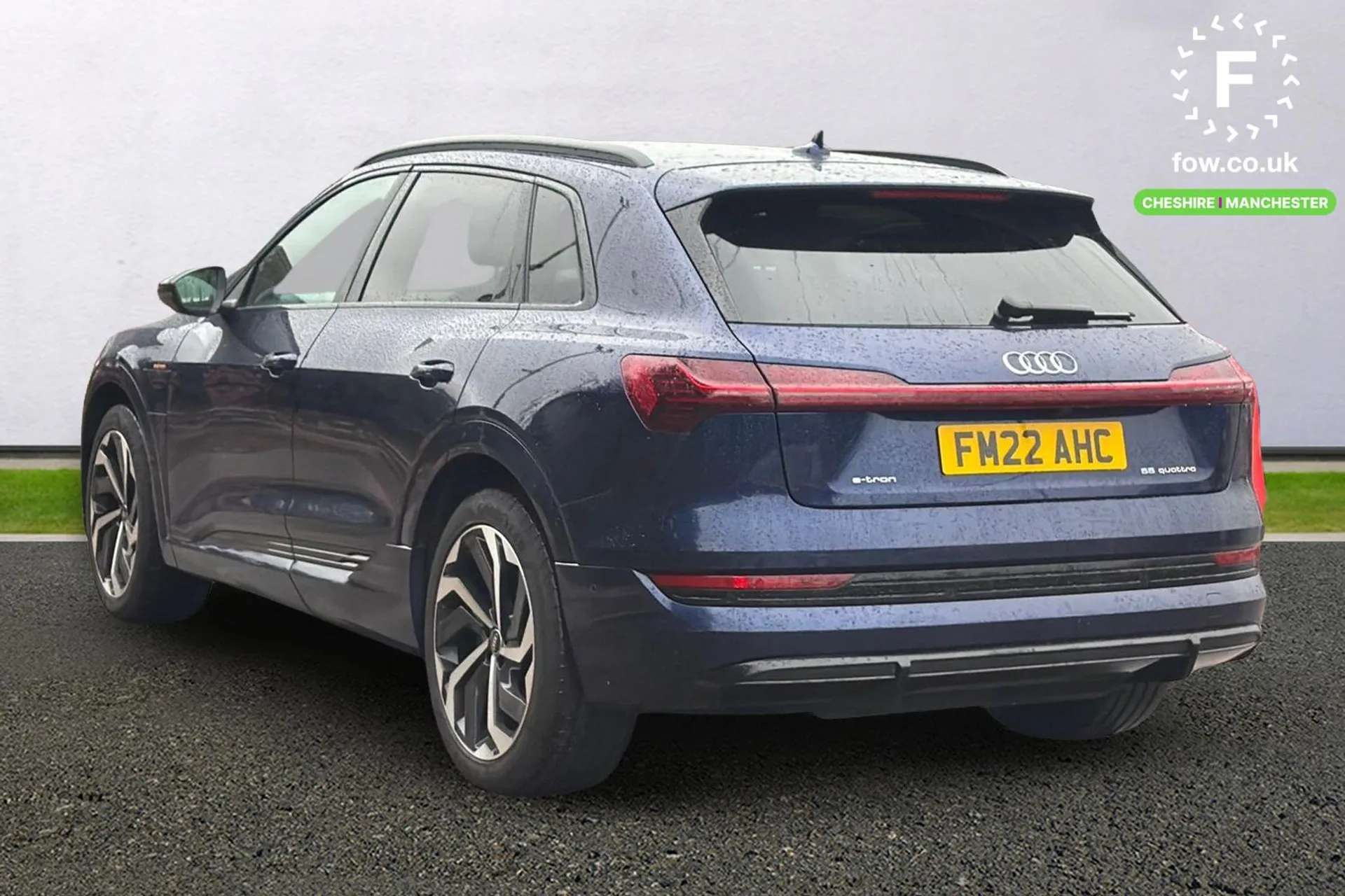 2022 AUDI E-TRON 2022 AUDI E-TRON