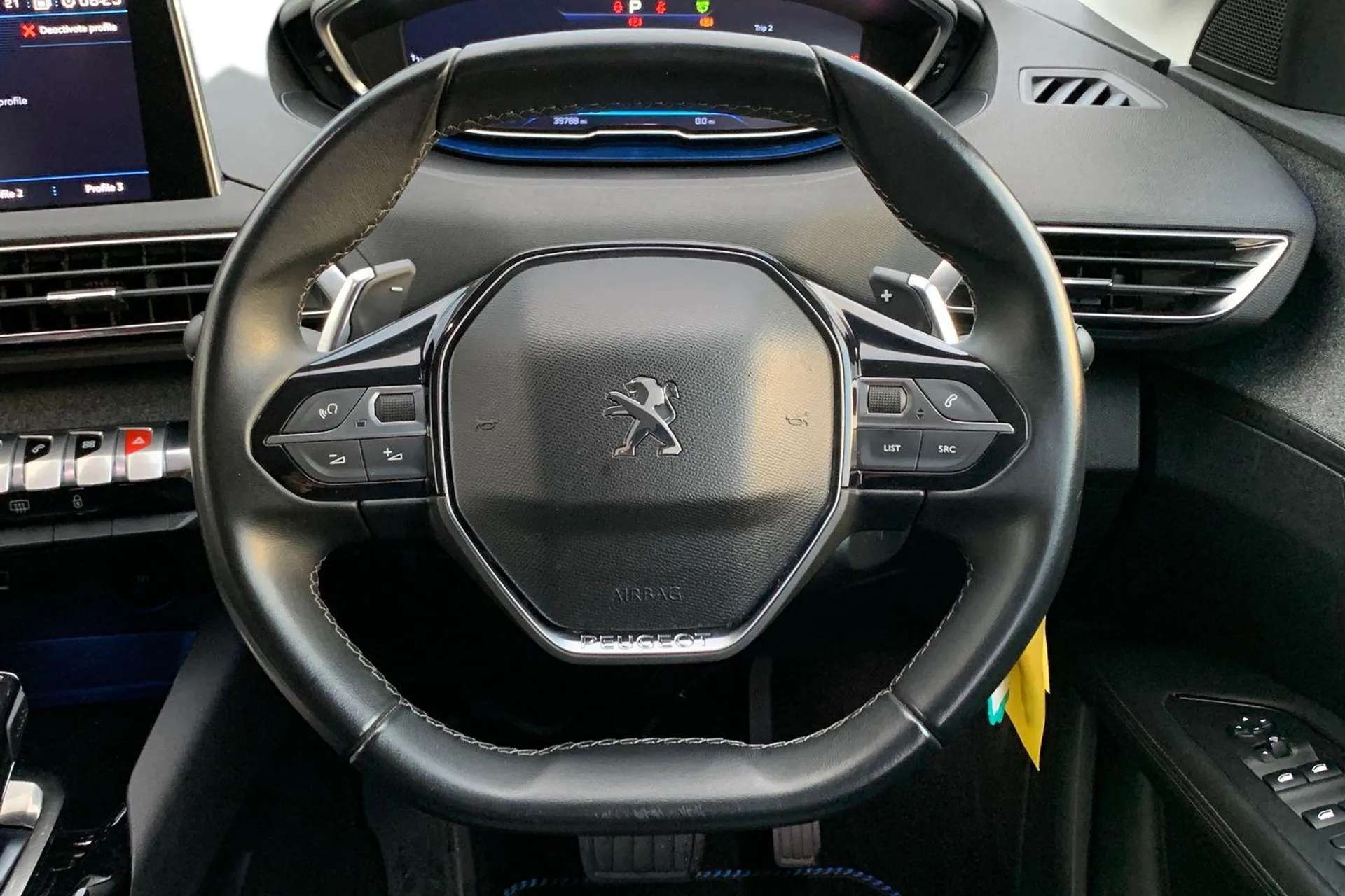 2020 PEUGEOT 3008 2020 PEUGEOT 3008