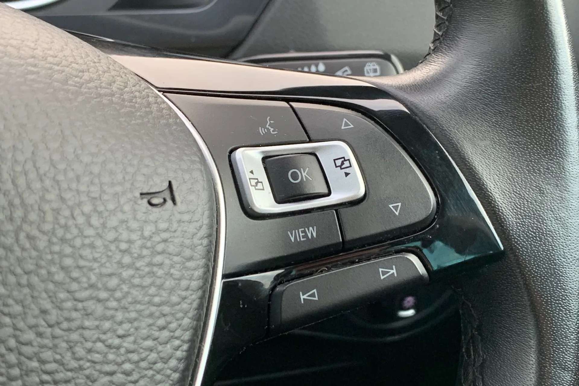 2019 VOLKSWAGEN TIGUAN 2019 VOLKSWAGEN TIGUAN