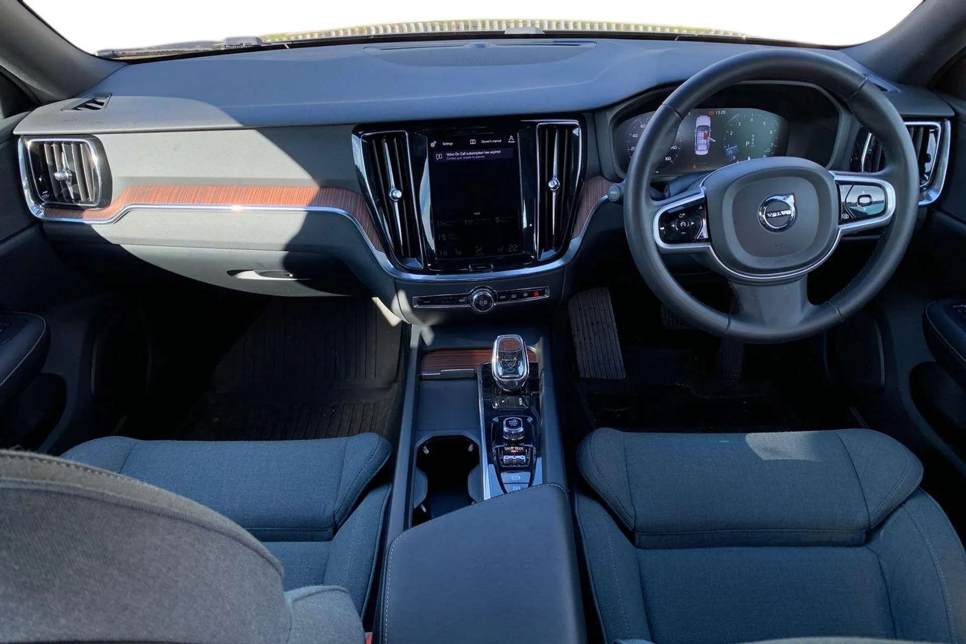 2020 VOLVO S60 2020 VOLVO S60