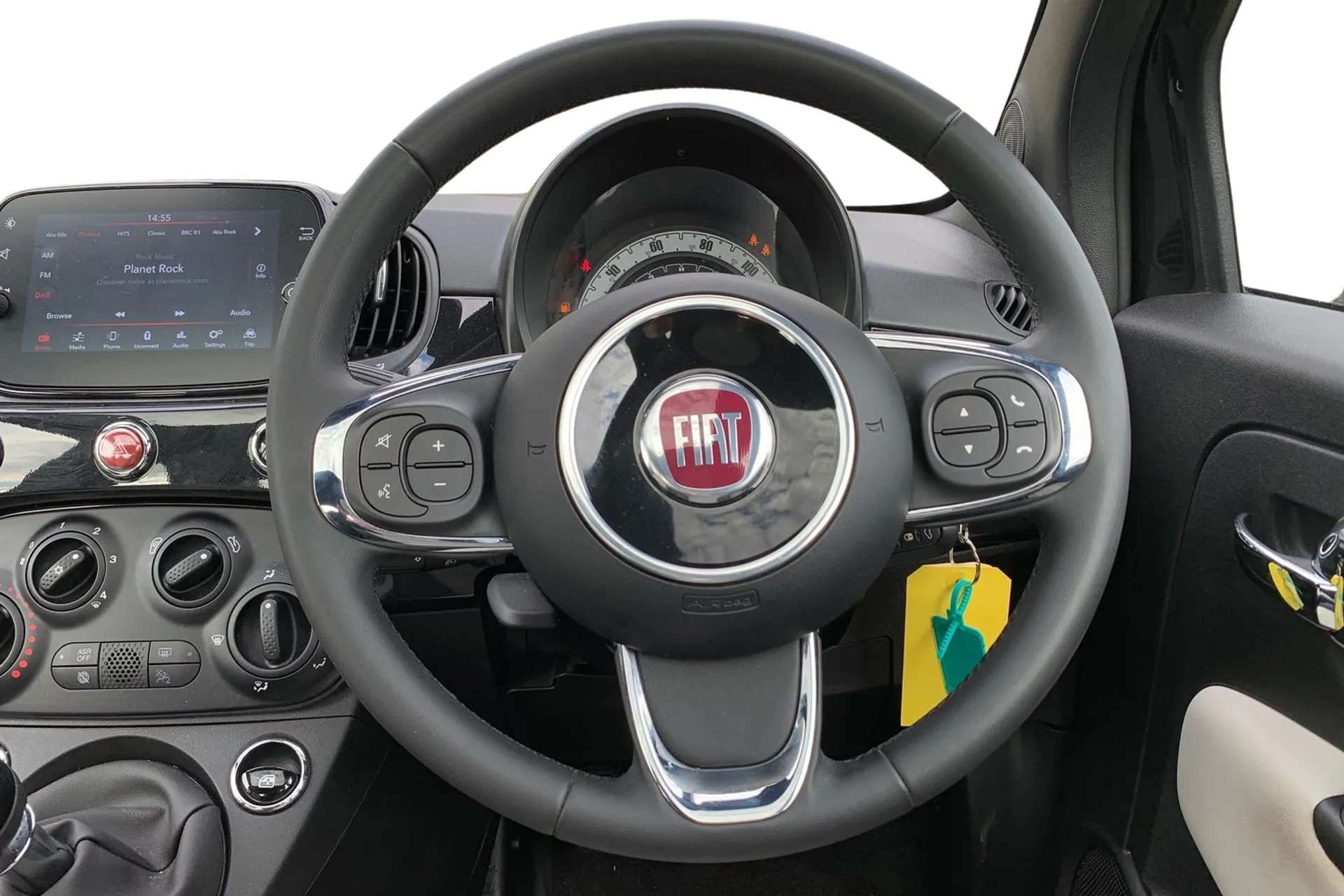 2023 FIAT 500 2023 FIAT 500