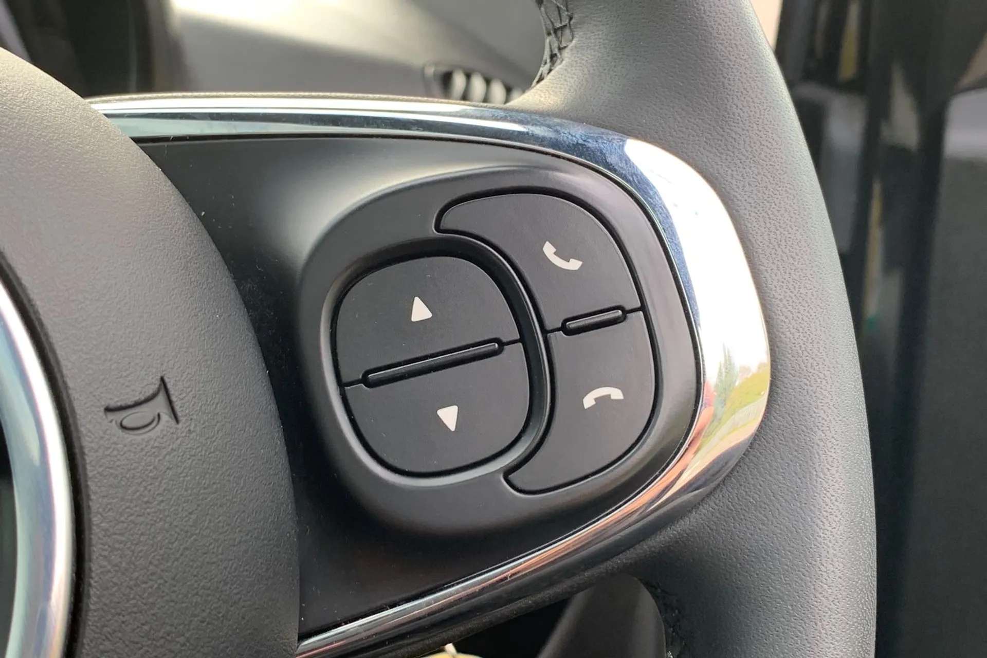 2023 FIAT 500 2023 FIAT 500