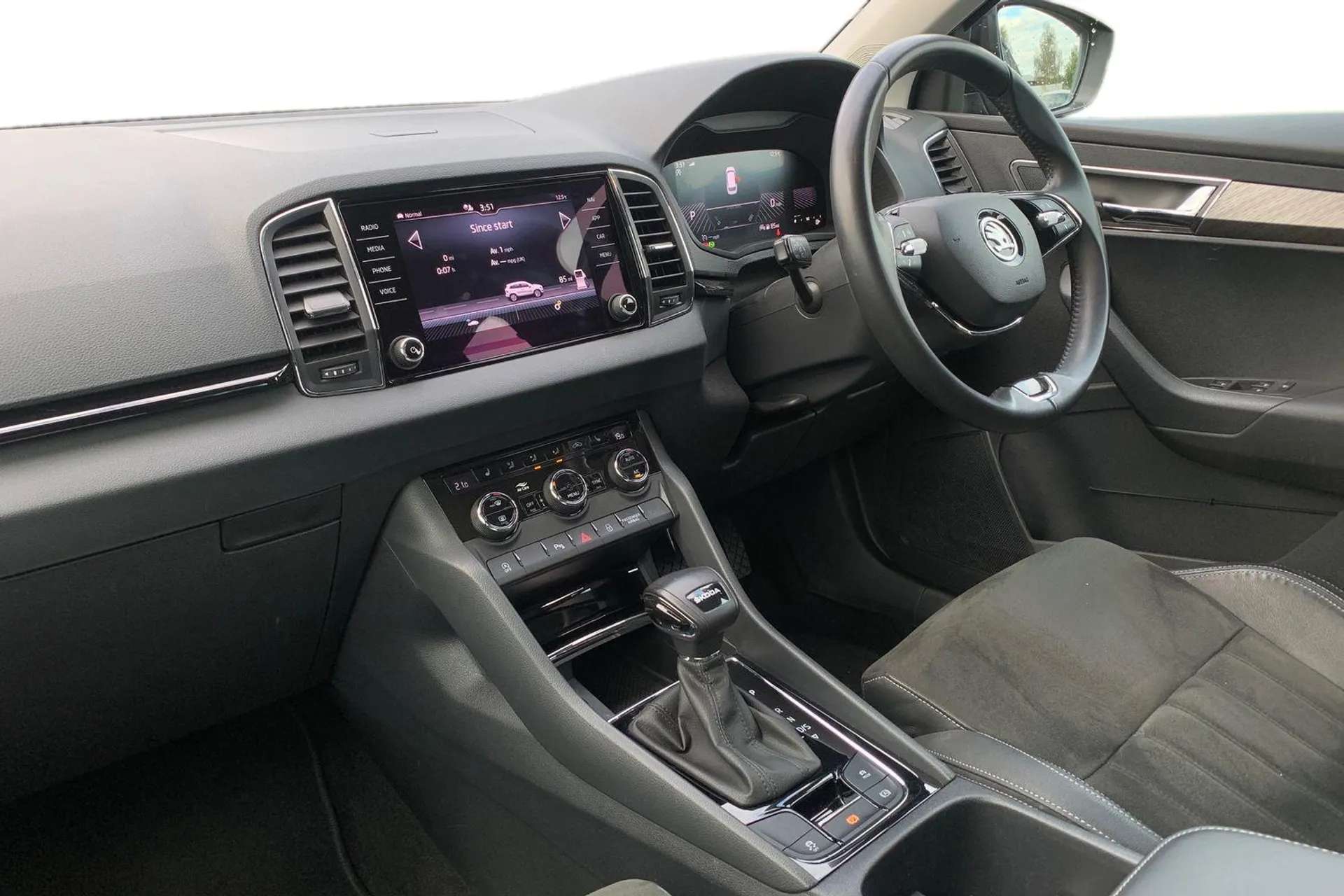 2024 SKODA KAROQ 2024 SKODA KAROQ