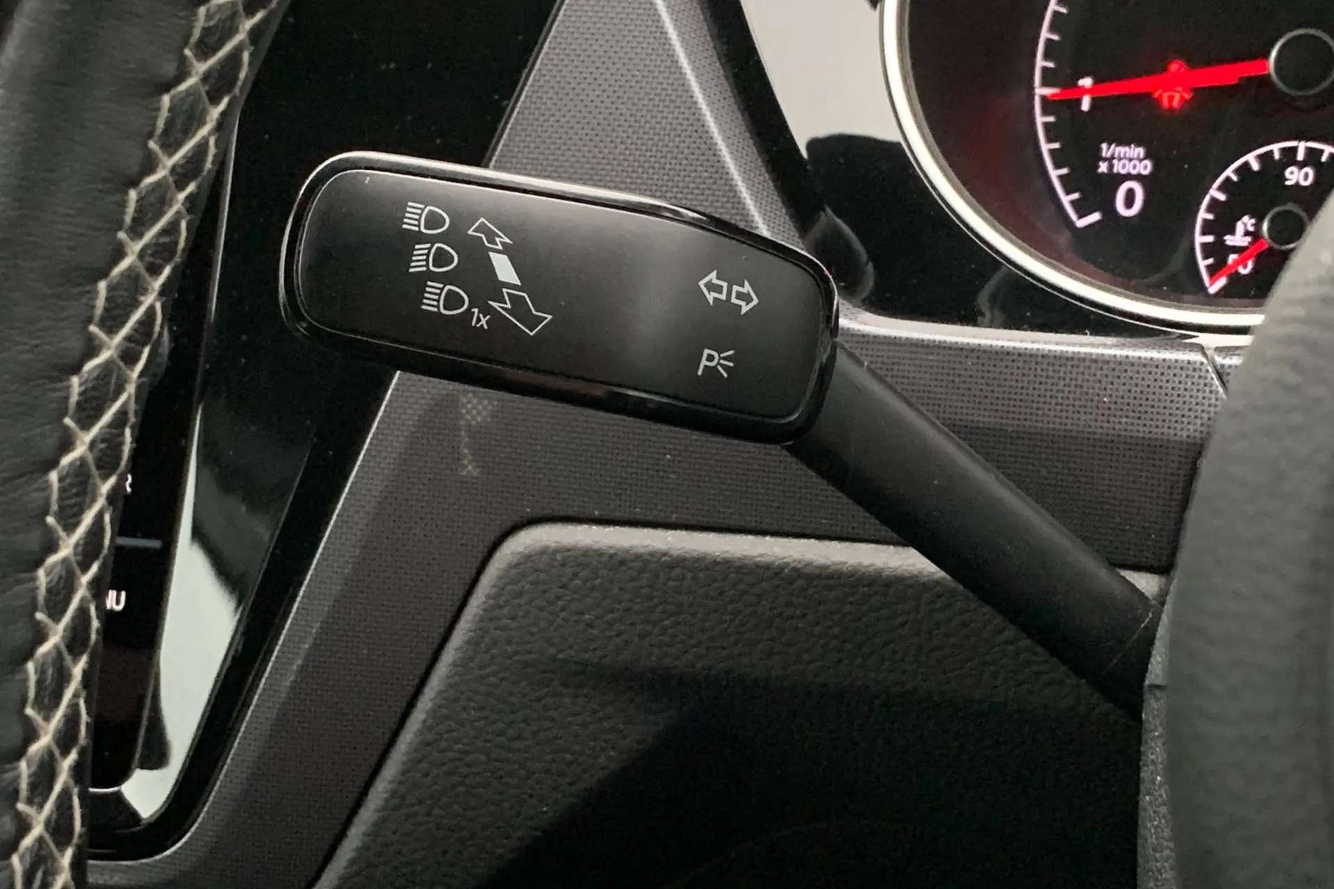 2022 VOLKSWAGEN TOURAN 2022 VOLKSWAGEN TOURAN