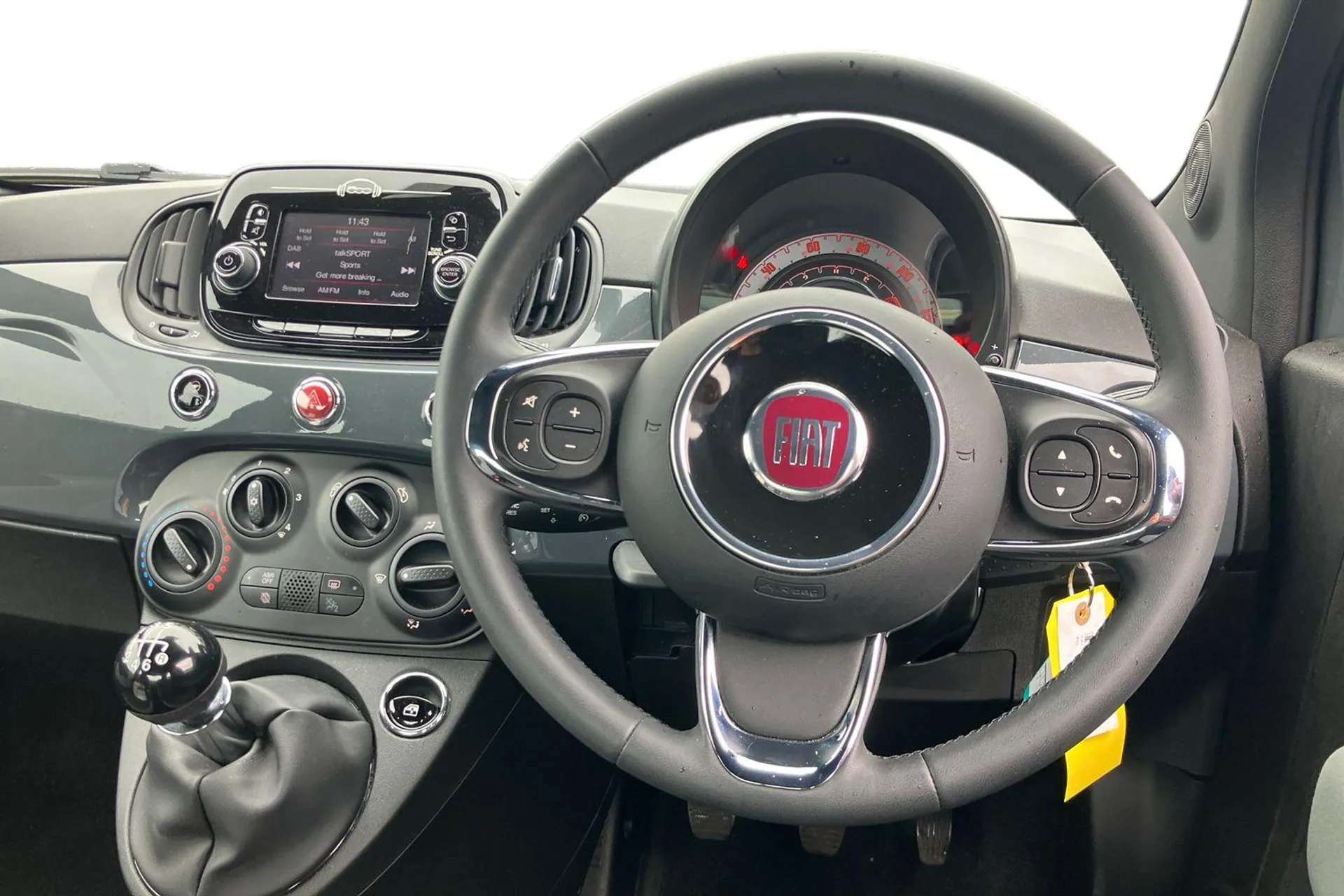 2020 FIAT 500 2020 FIAT 500