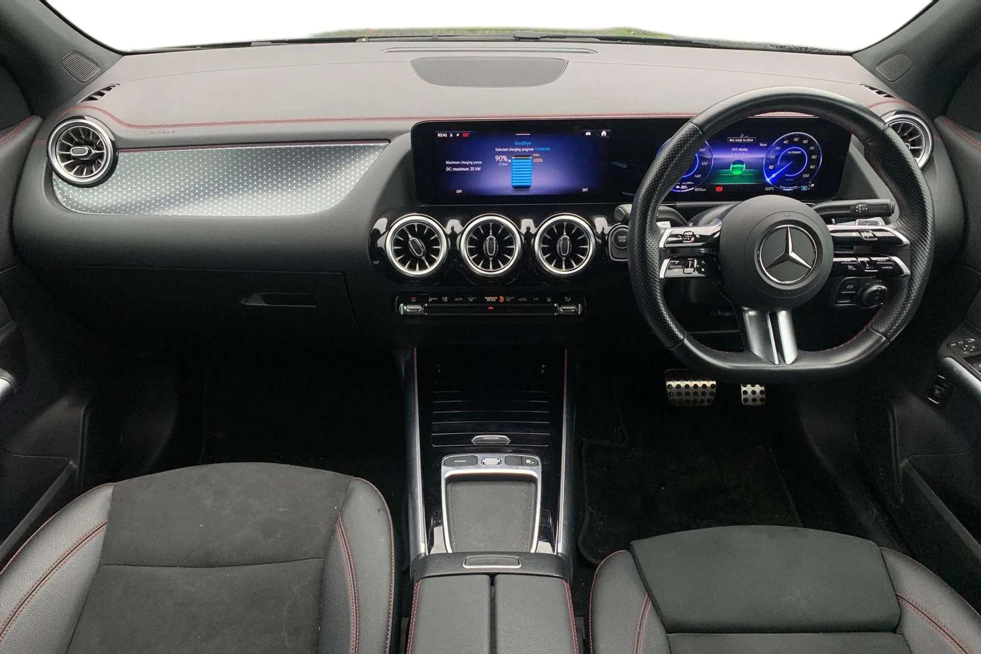 A 2024 MERCEDES-BENZ EQA EQA 250+ 140kW AMG Line Executive 70.5kWh 5dr Auto [Parking Pack, Mirror package without dimming interior and drivers exterior mirrors, AMG Line bodys A 2024 MERCEDES-BENZ EQA EQA 250+ 140kW AMG Line Executive 70.5kWh 5dr Auto [Parking Pack, Mirror package without dimming interior and drivers exterior mirrors, AMG Line bodys