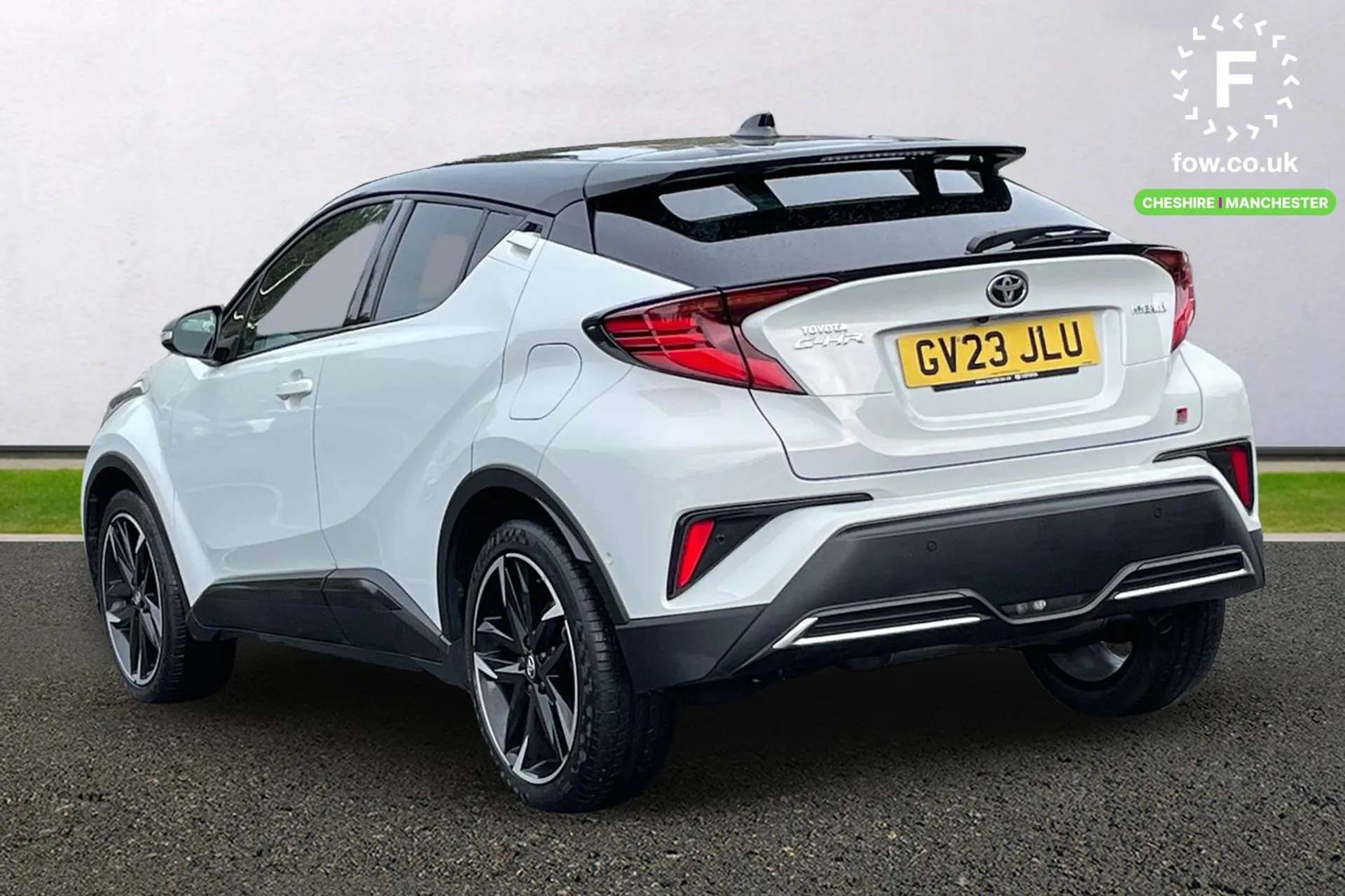 2023 TOYOTA C-HR 2023 TOYOTA C-HR