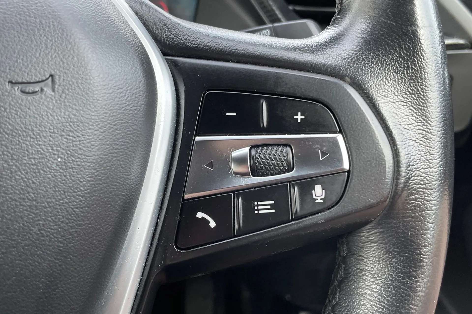 2024 BMW 1 SERIES 2024 BMW 1 SERIES