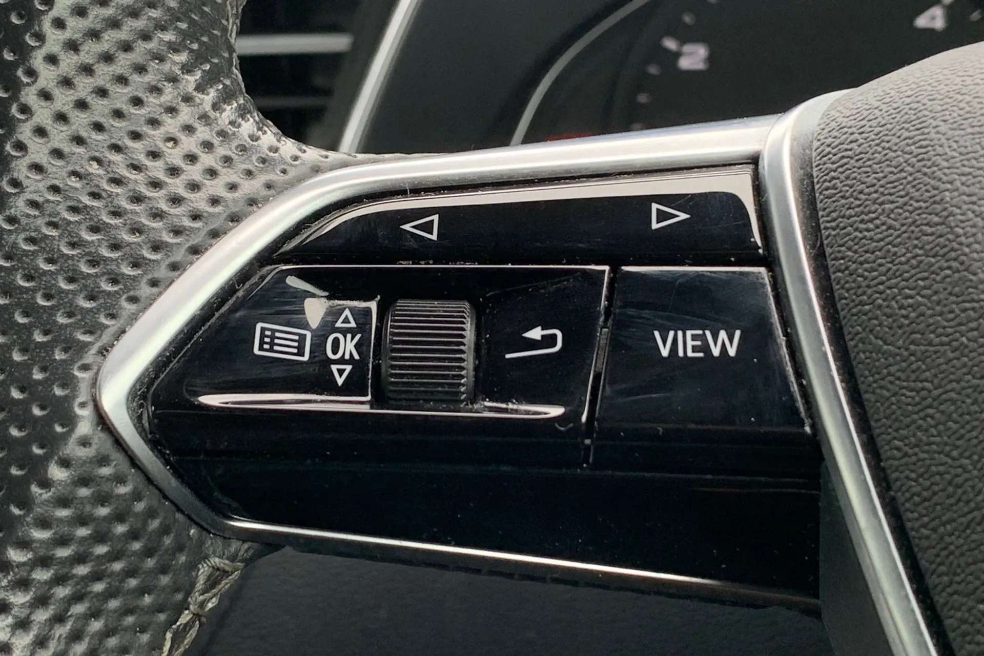 2021 AUDI A6 2021 AUDI A6