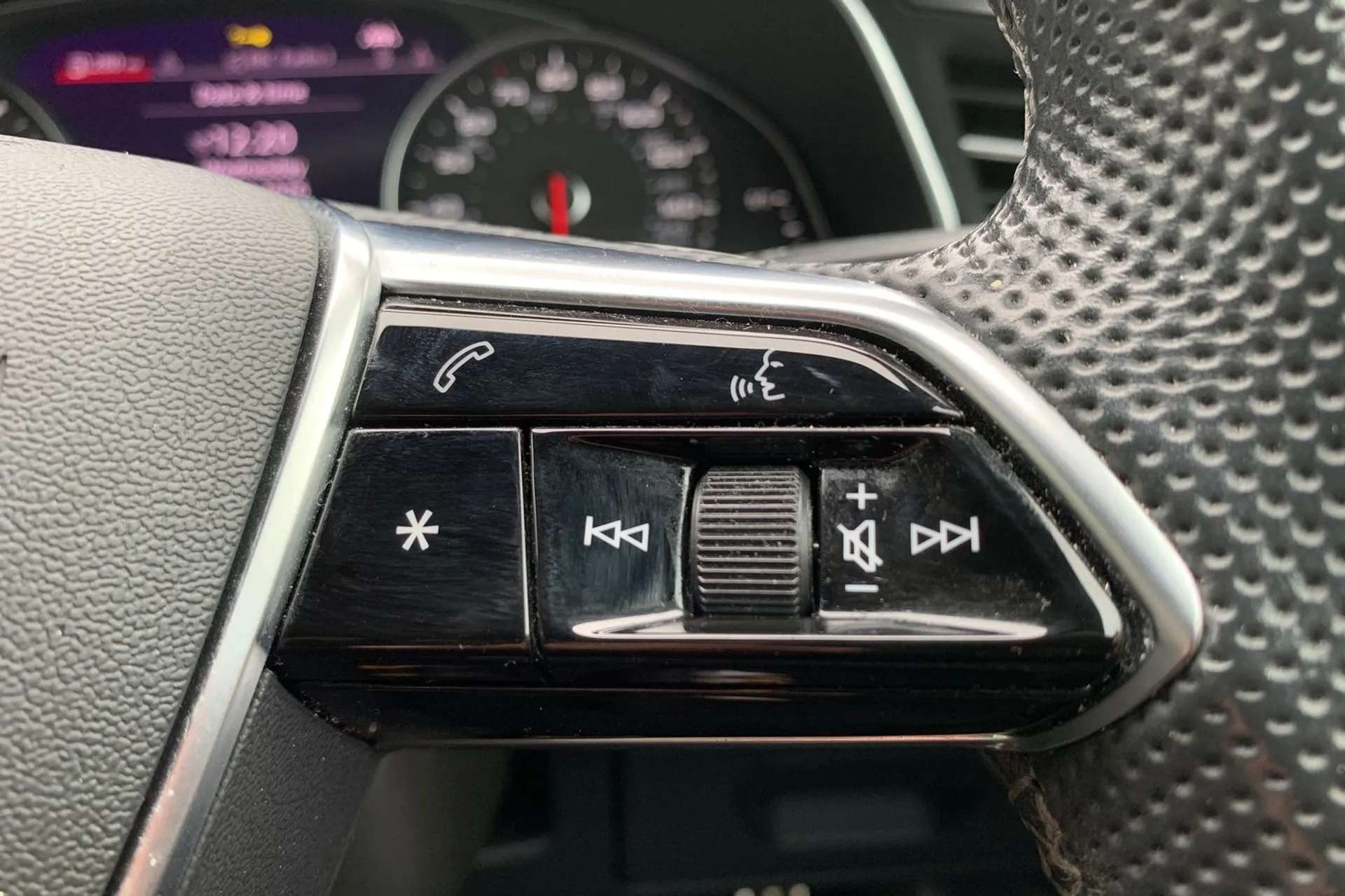 2021 AUDI A6 2021 AUDI A6