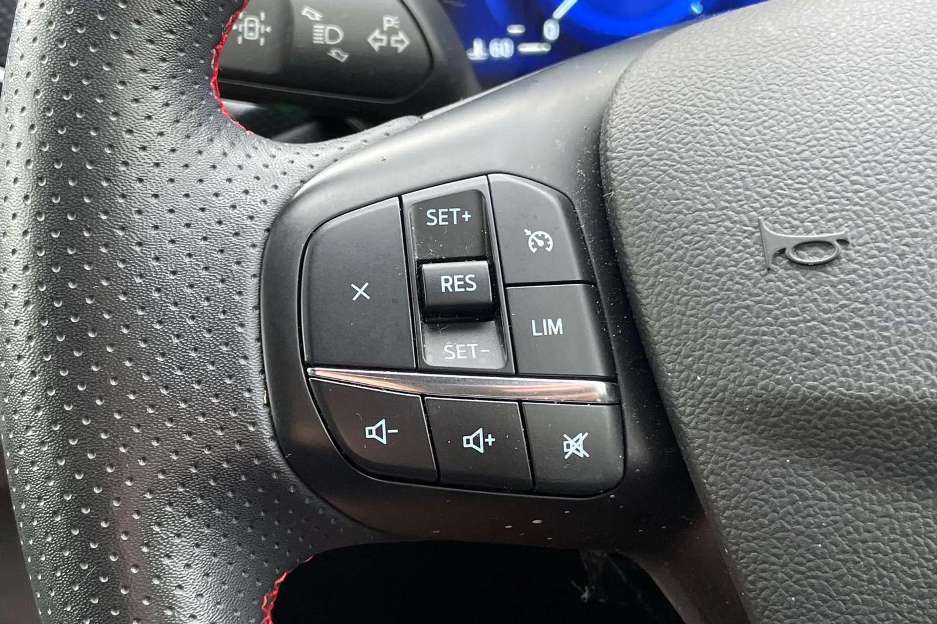 2022 FORD KUGA 2022 FORD KUGA