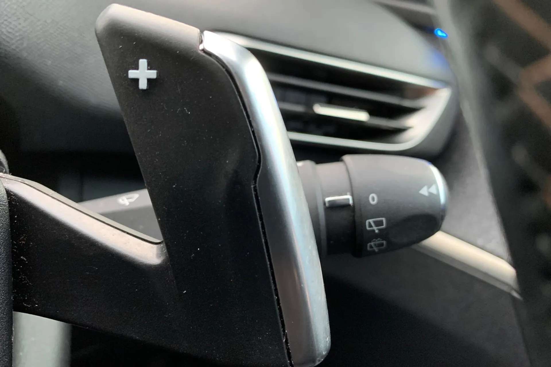 2020 PEUGEOT 3008 2020 PEUGEOT 3008