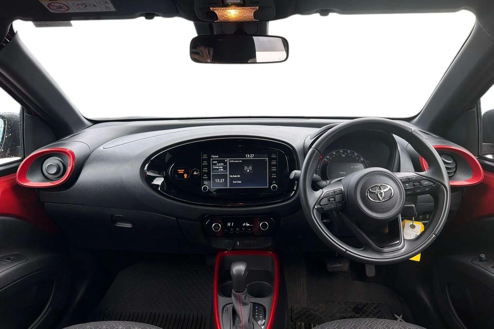 2023 TOYOTA AYGO X 2023 TOYOTA AYGO X