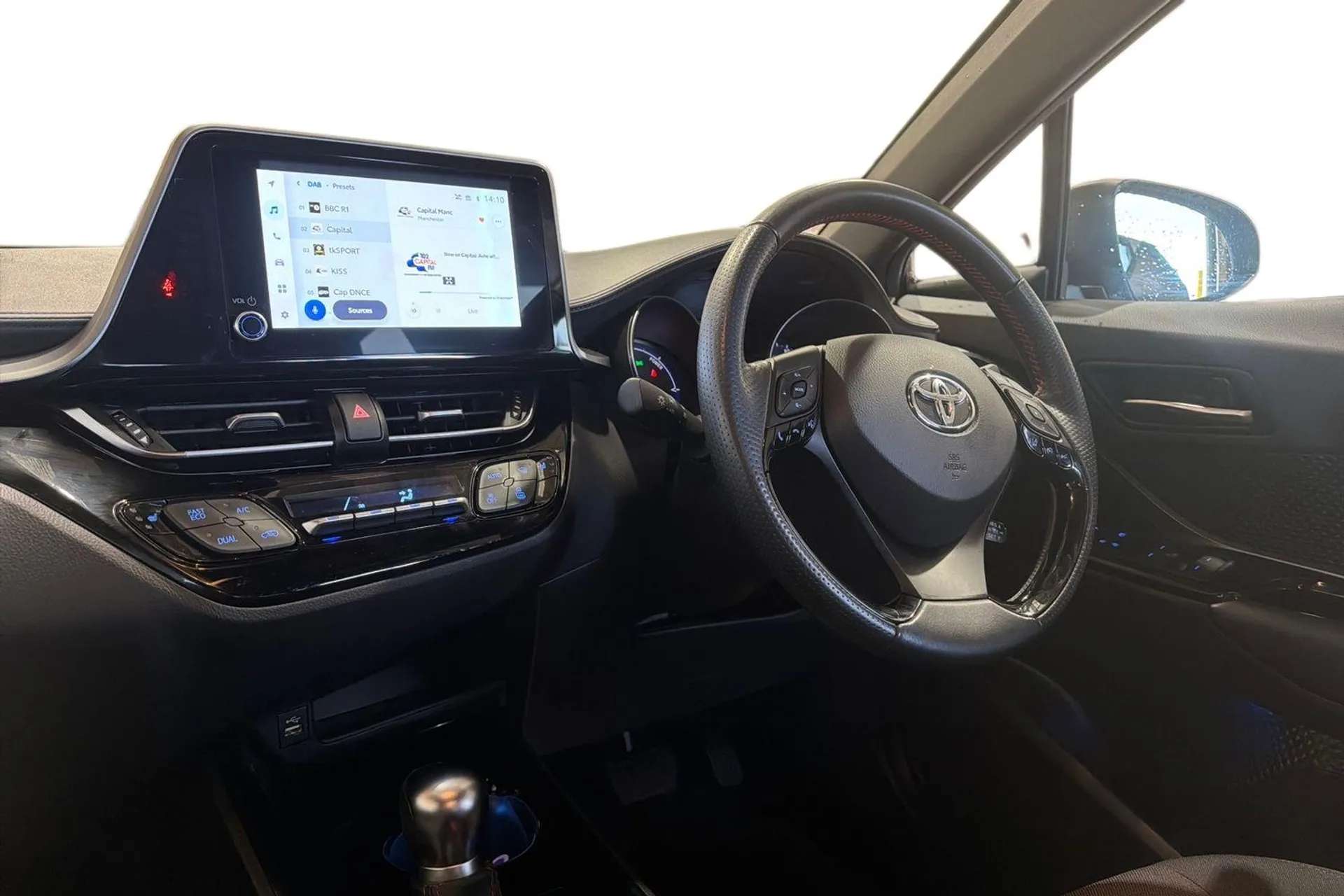 2023 TOYOTA C-HR 2023 TOYOTA C-HR