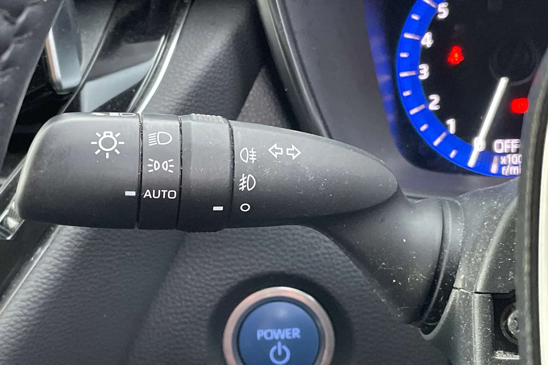 2021 TOYOTA COROLLA 2021 TOYOTA COROLLA