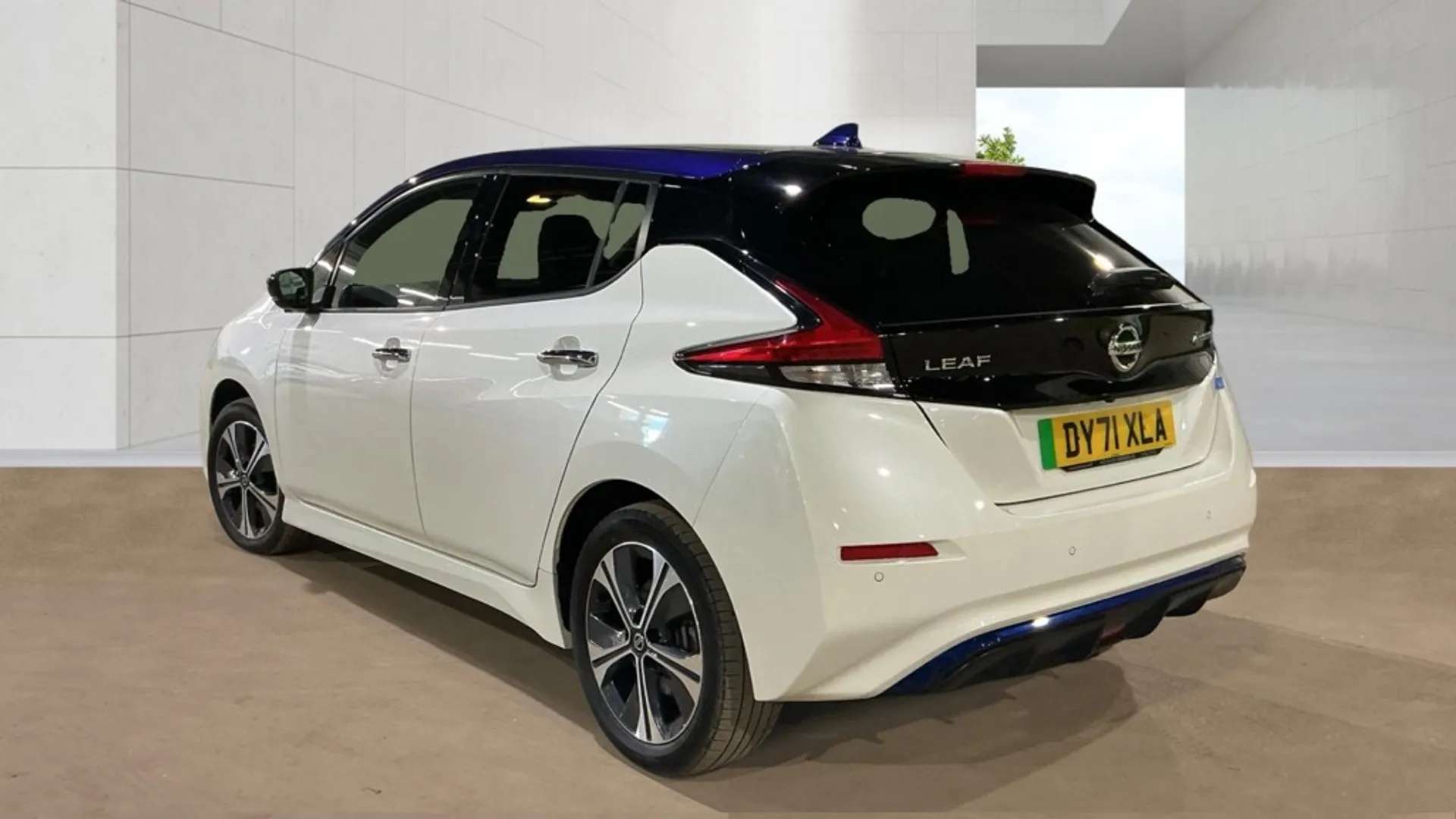2021 NISSAN LEAF 2021 NISSAN LEAF