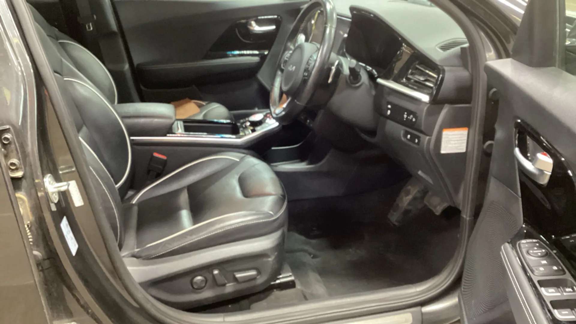 2022 KIA E-NIRO 2022 KIA E-NIRO