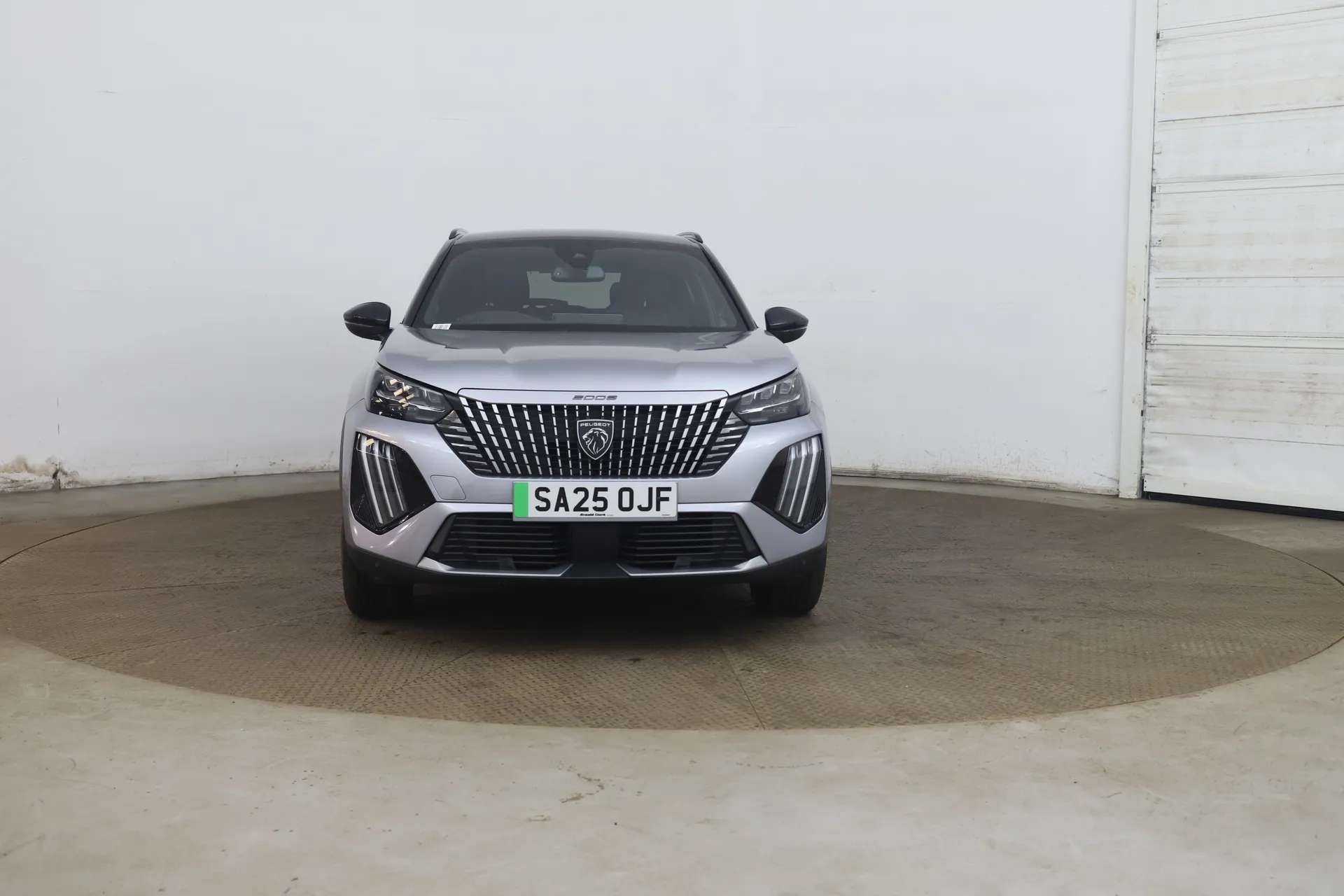A 2025 PEUGEOT 2008 115kW GT 54kWh 5dr Auto [ Full LED headlights with smartbeam assist with auto height adjustment, Visibility pack , PEUGEOT i-Cockpit with configurable A 2025 PEUGEOT 2008 115kW GT 54kWh 5dr Auto [ Full LED headlights with smartbeam assist with auto height adjustment, Visibility pack , PEUGEOT i-Cockpit with configurable