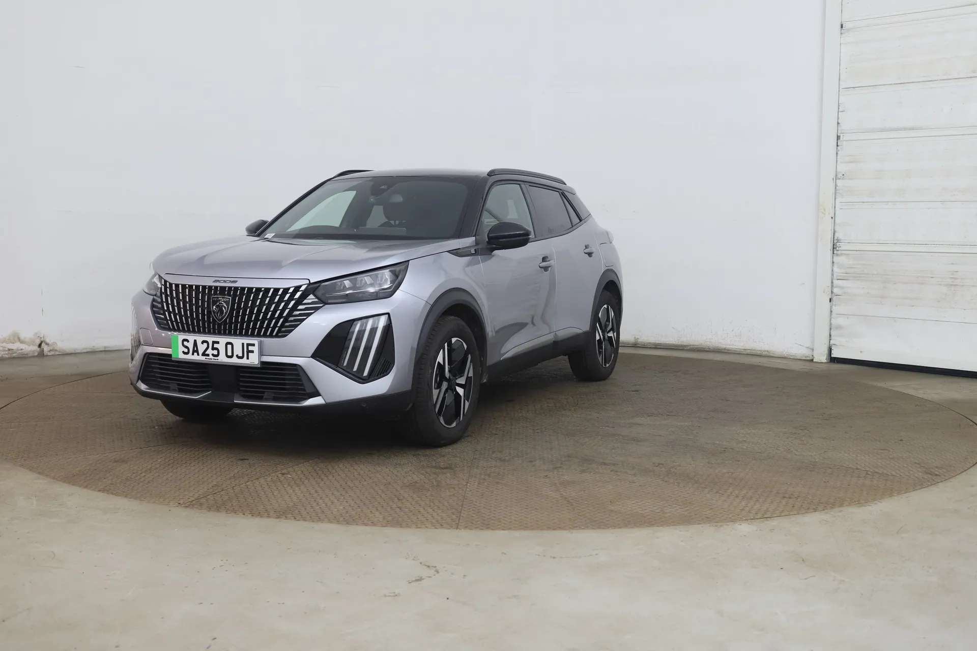 A 2025 PEUGEOT 2008 115kW GT 54kWh 5dr Auto [ Full LED headlights with smartbeam assist with auto height adjustment, Visibility pack , PEUGEOT i-Cockpit with configurable A 2025 PEUGEOT 2008 115kW GT 54kWh 5dr Auto [ Full LED headlights with smartbeam assist with auto height adjustment, Visibility pack , PEUGEOT i-Cockpit with configurable