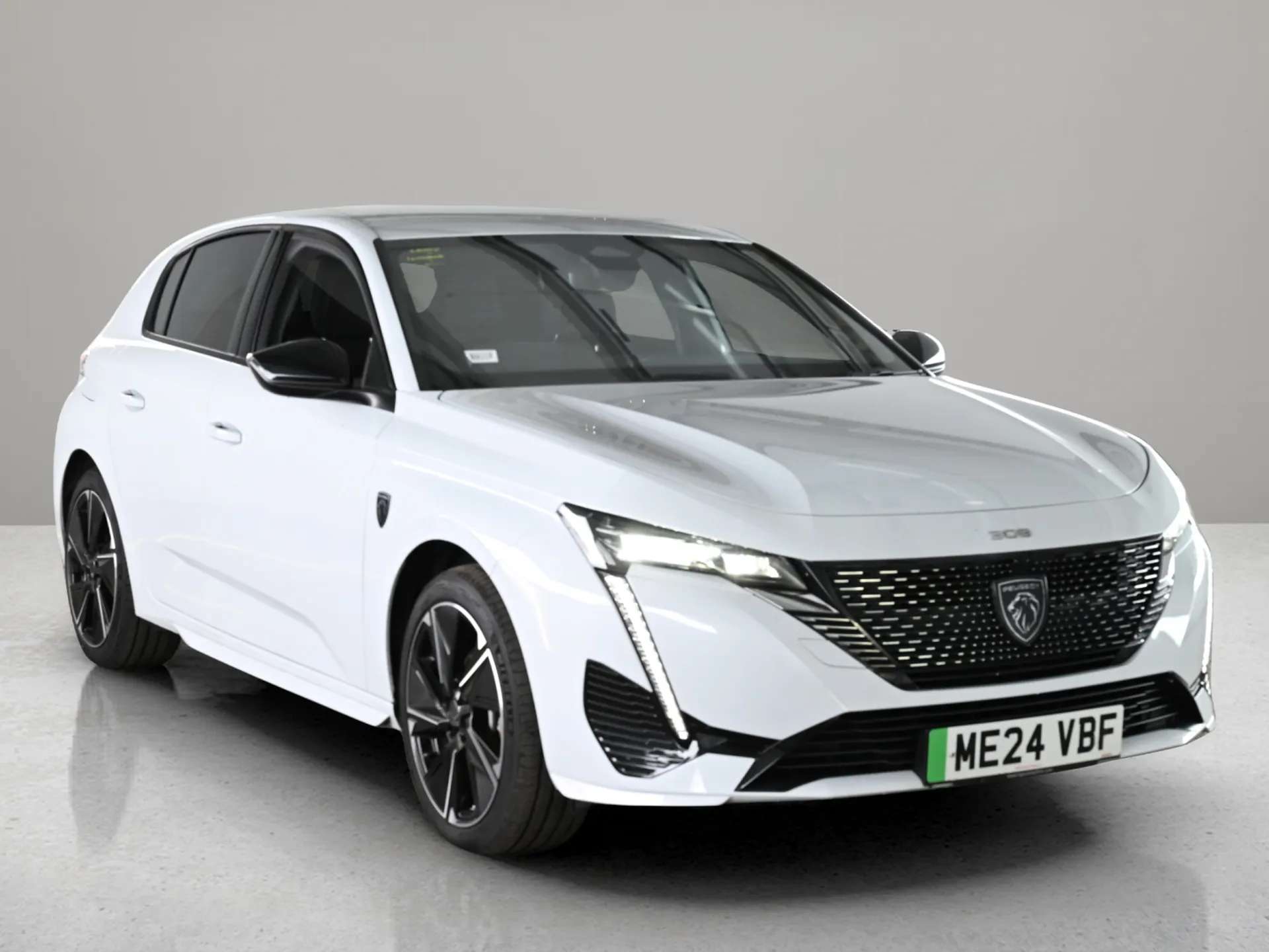 A 2024 PEUGEOT 308 115kW GT 54kWh 5dr Auto [ Driver sport pack with sports power steering, Visibility pack with automatic magic wash windscreen wipers, e-remote control A 2024 PEUGEOT 308 115kW GT 54kWh 5dr Auto [ Driver sport pack with sports power steering, Visibility pack with automatic magic wash windscreen wipers, e-remote control